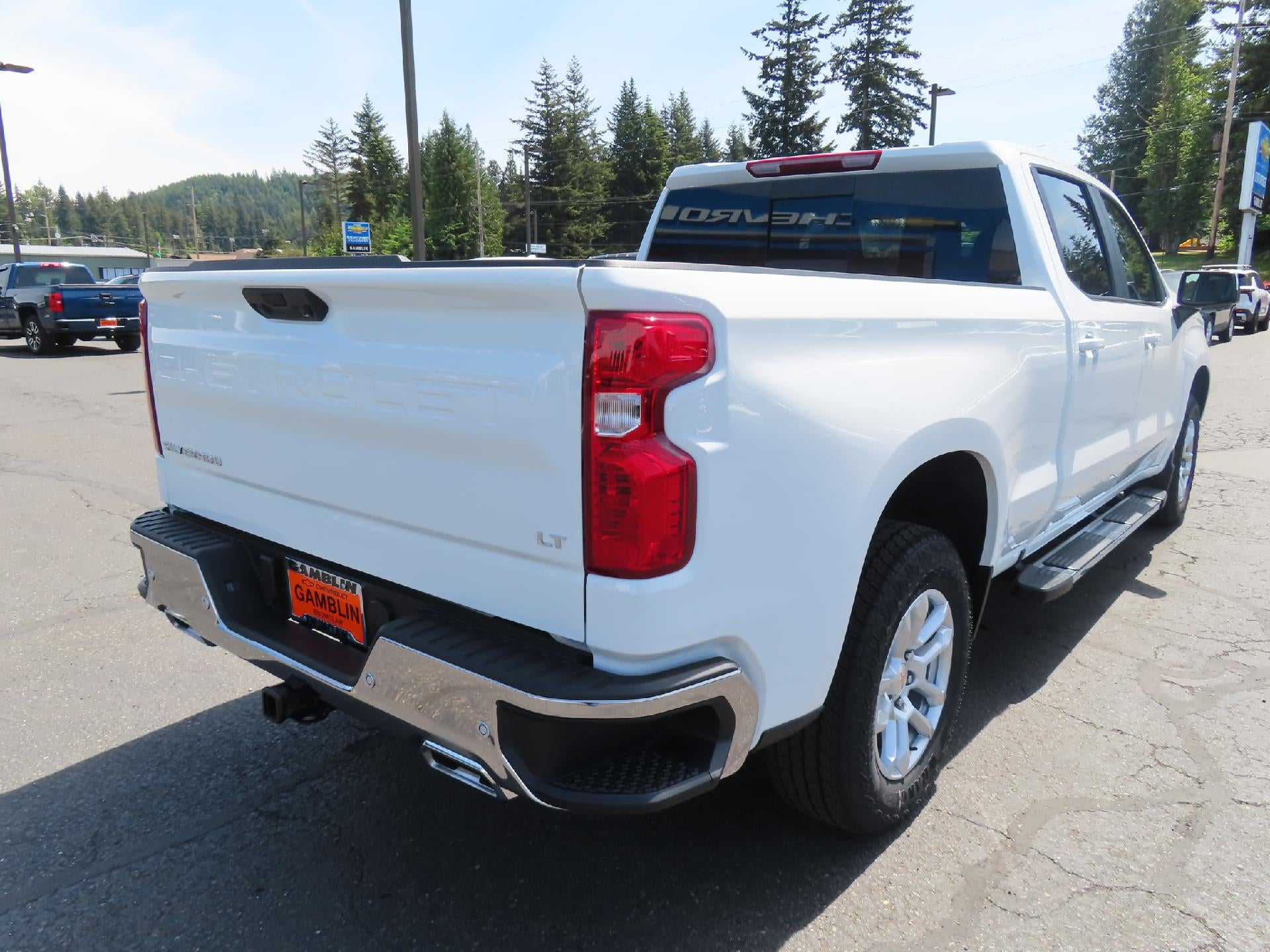 2026 Chevrolet Silverado 1500 CC STD BED LT 4WD