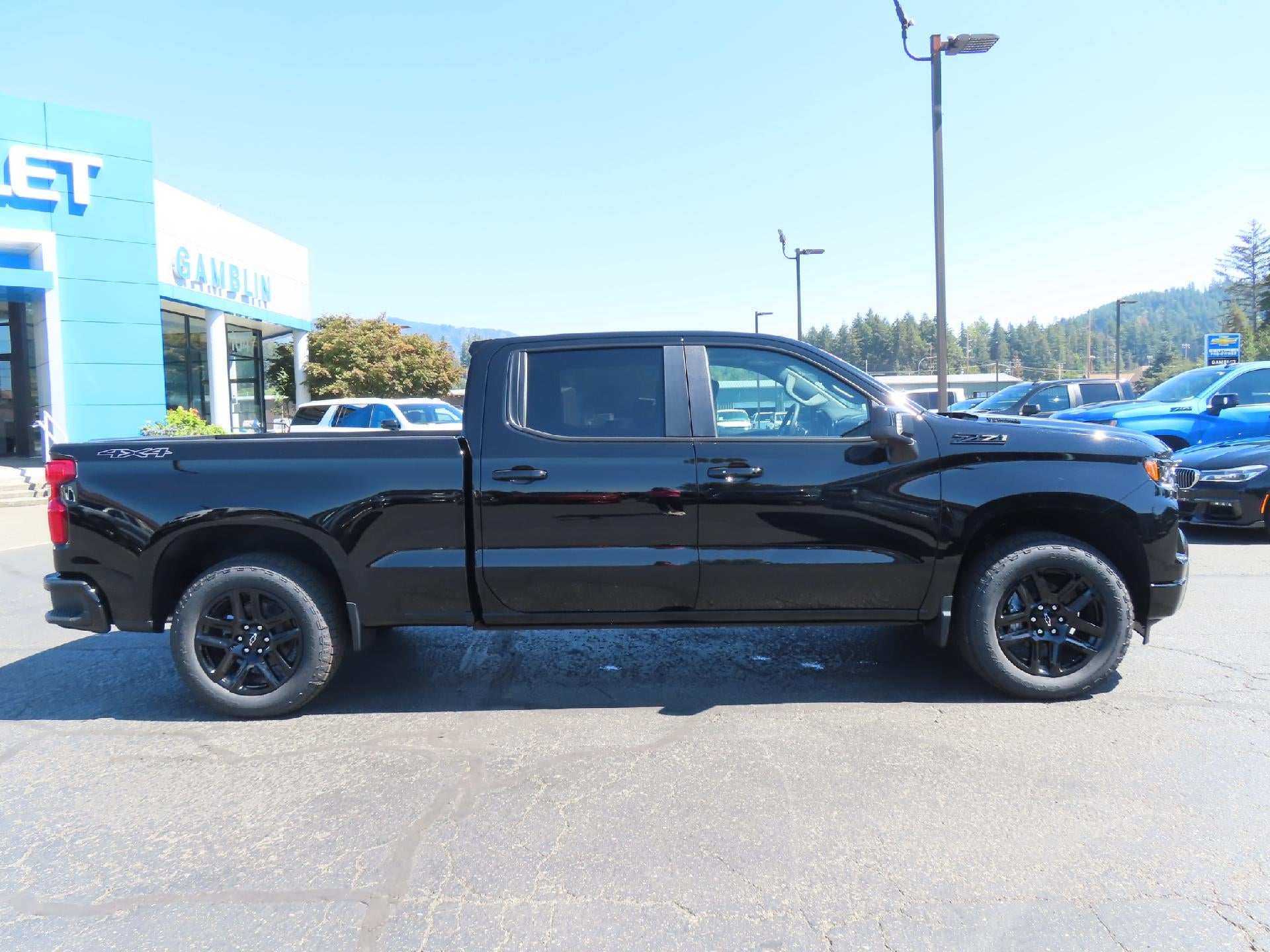 2026 Chevrolet Silverado 1500 CC STD BED 1500 RST 4WD