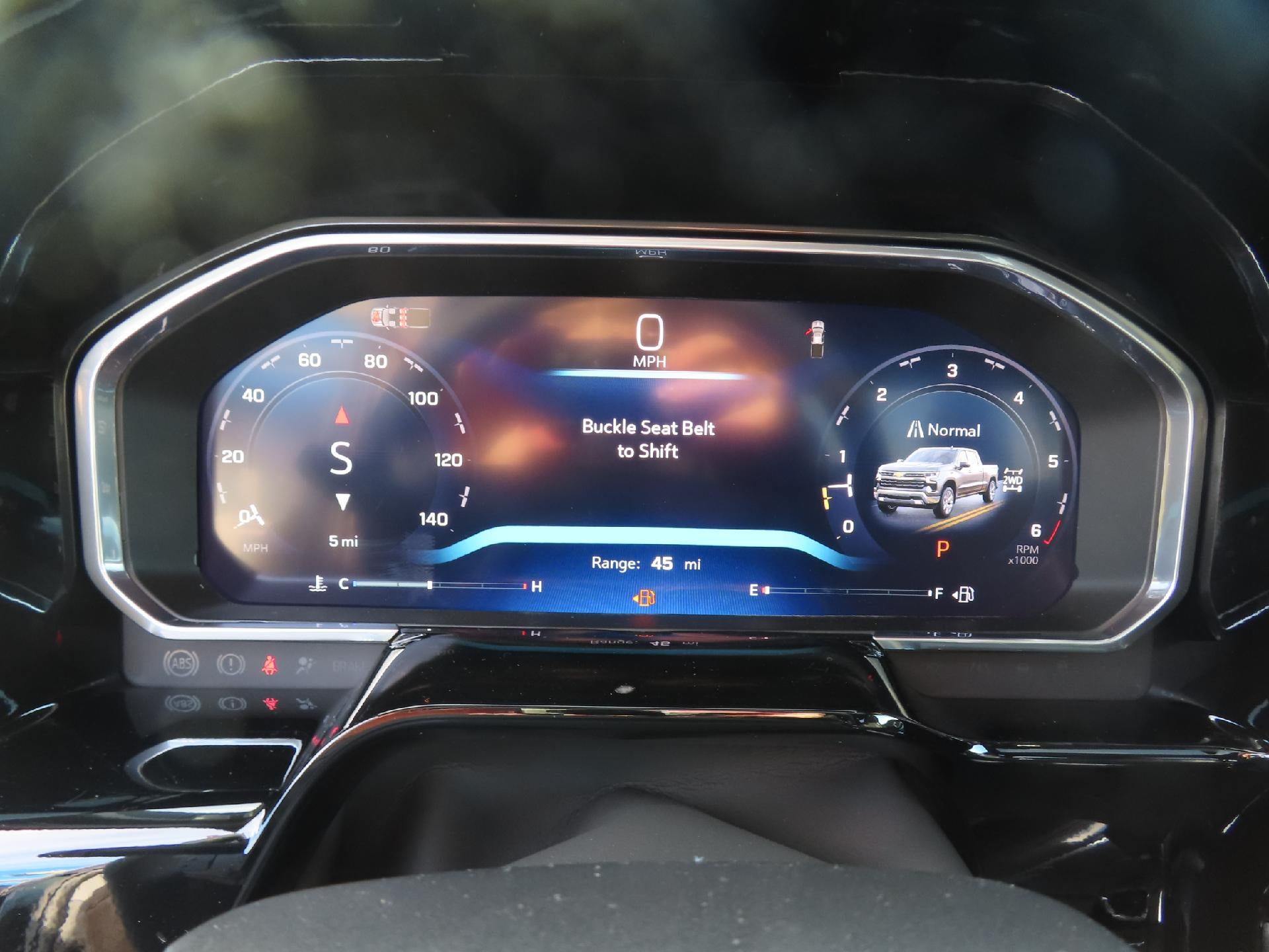 2026 Chevrolet Silverado 1500 CC SHORT BED RST 4WD