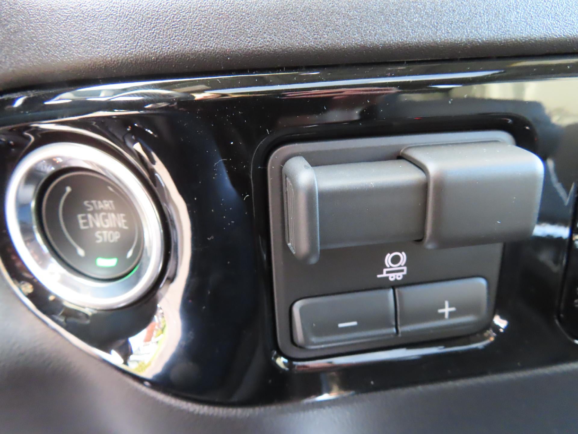 2026 Chevrolet Silverado 1500 CC SHORT BED RST 4WD