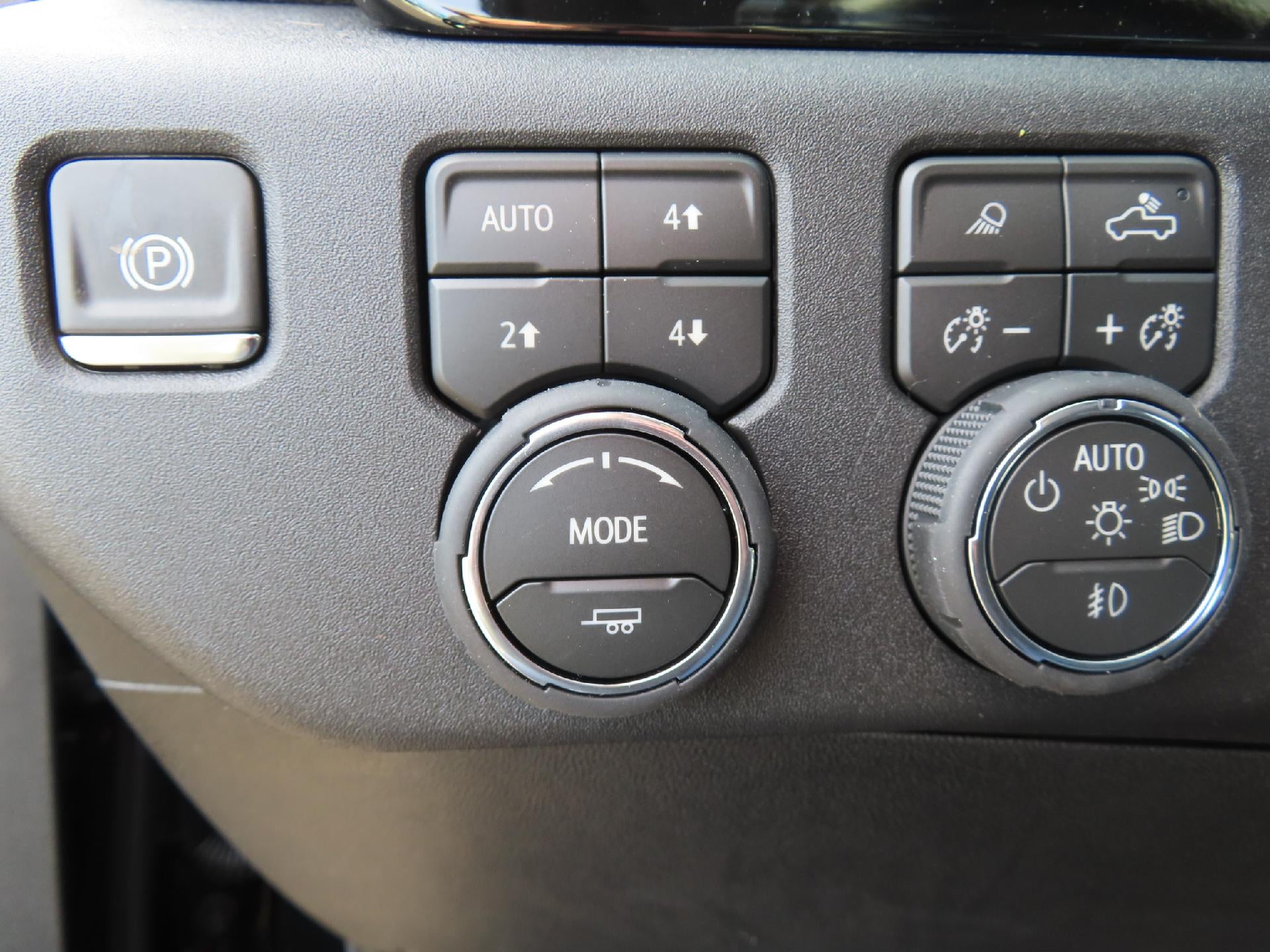 2026 Chevrolet Silverado 1500 CC SHORT BED RST 4WD