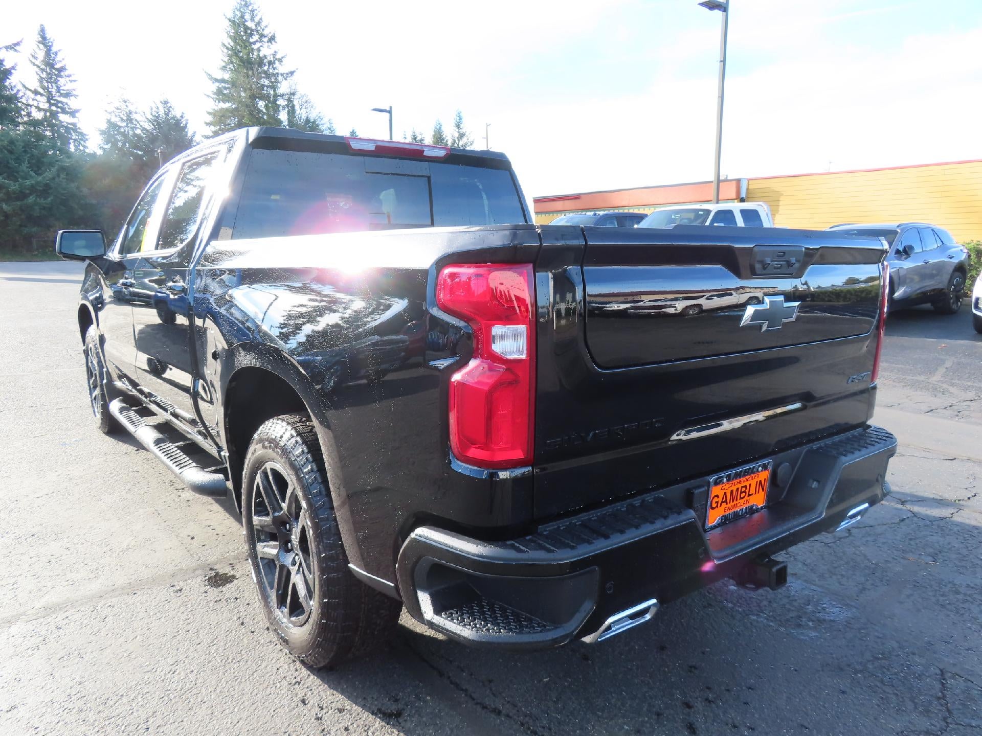 2026 Chevrolet Silverado 1500 CC SHORT BED RST 4WD