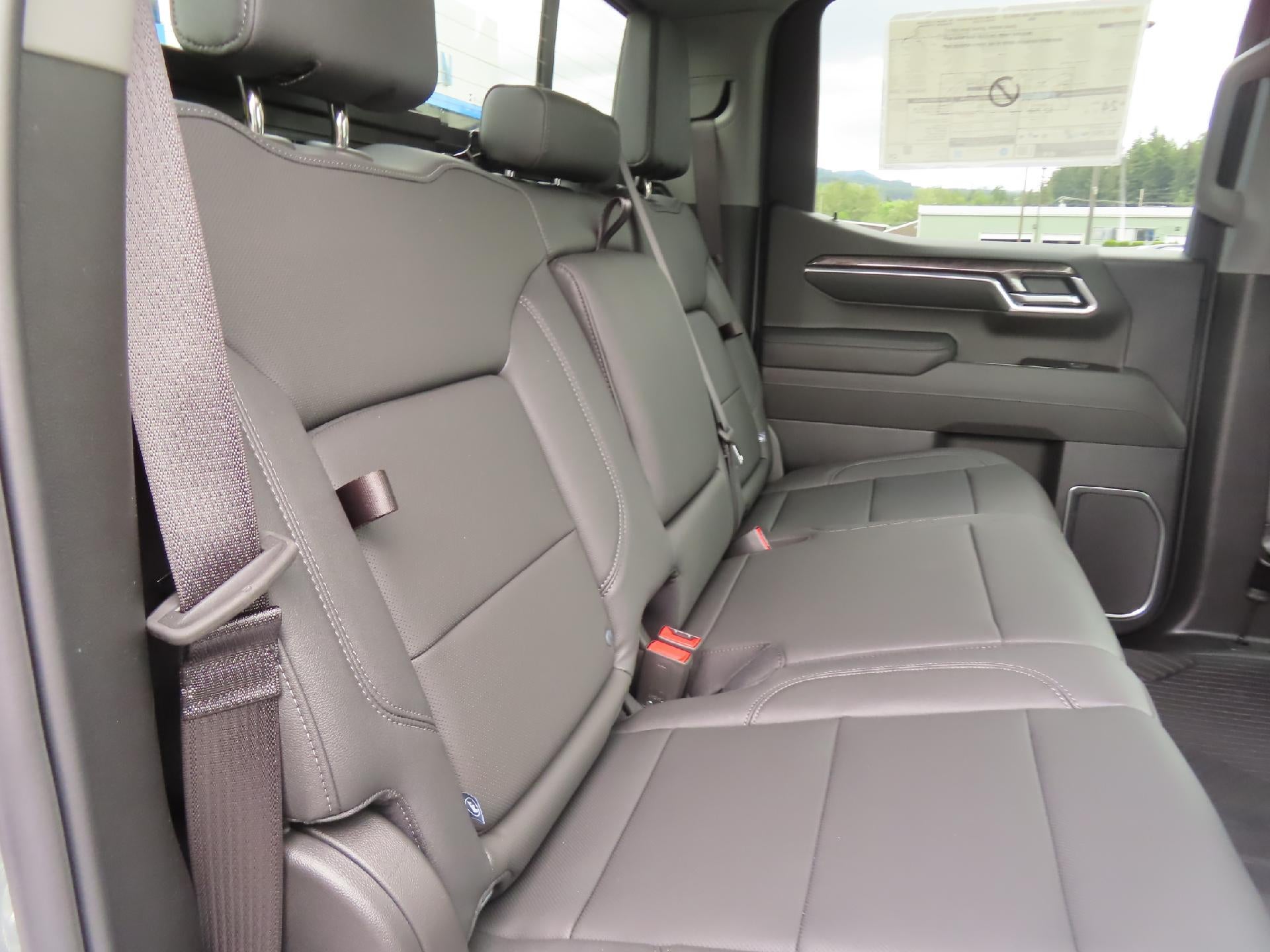 2026 Chevrolet Silverado 1500 CC STD BED 1500 LTZ 4WD