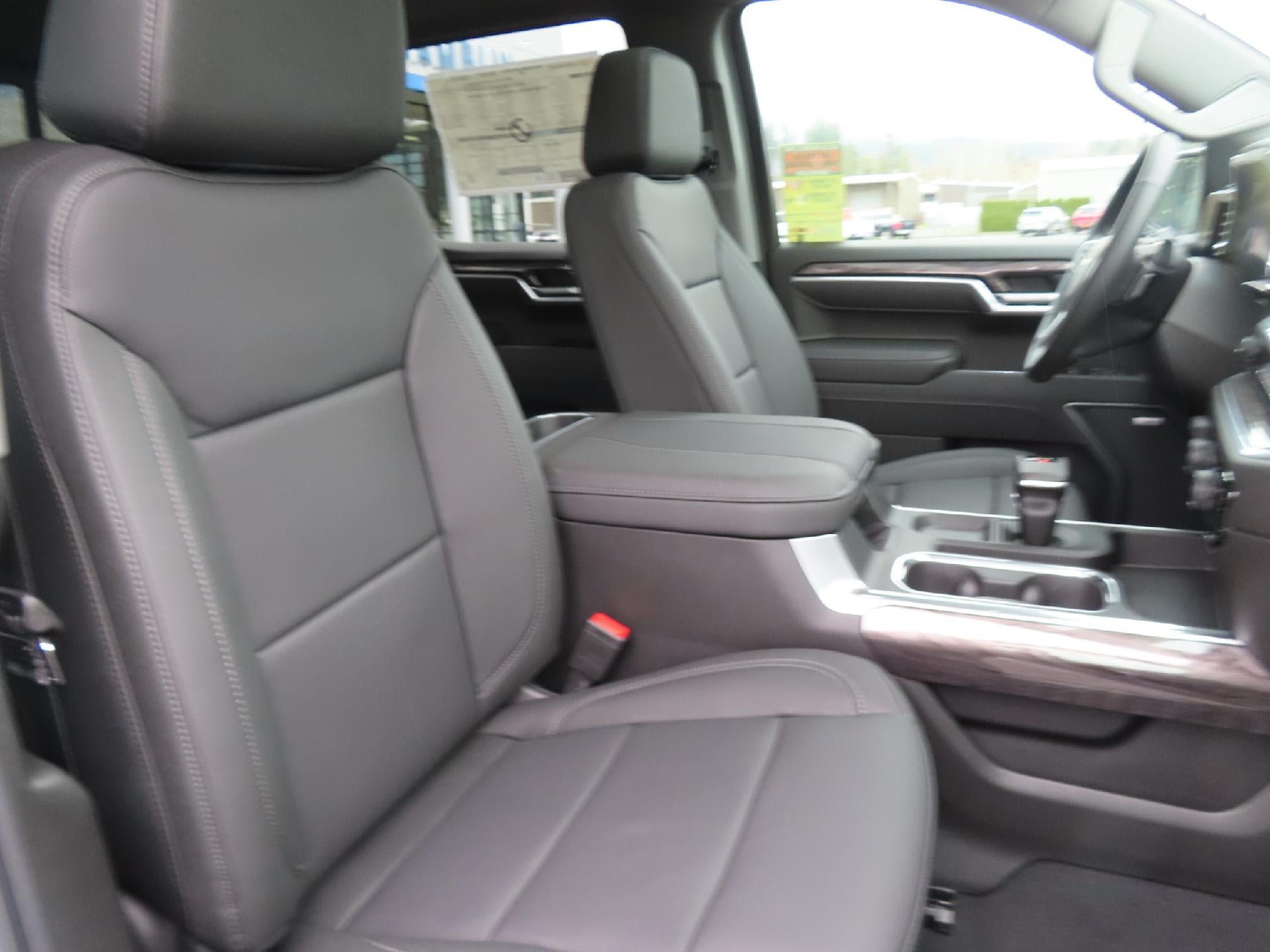 2026 Chevrolet Silverado 1500 CC SB LTZ 4WD