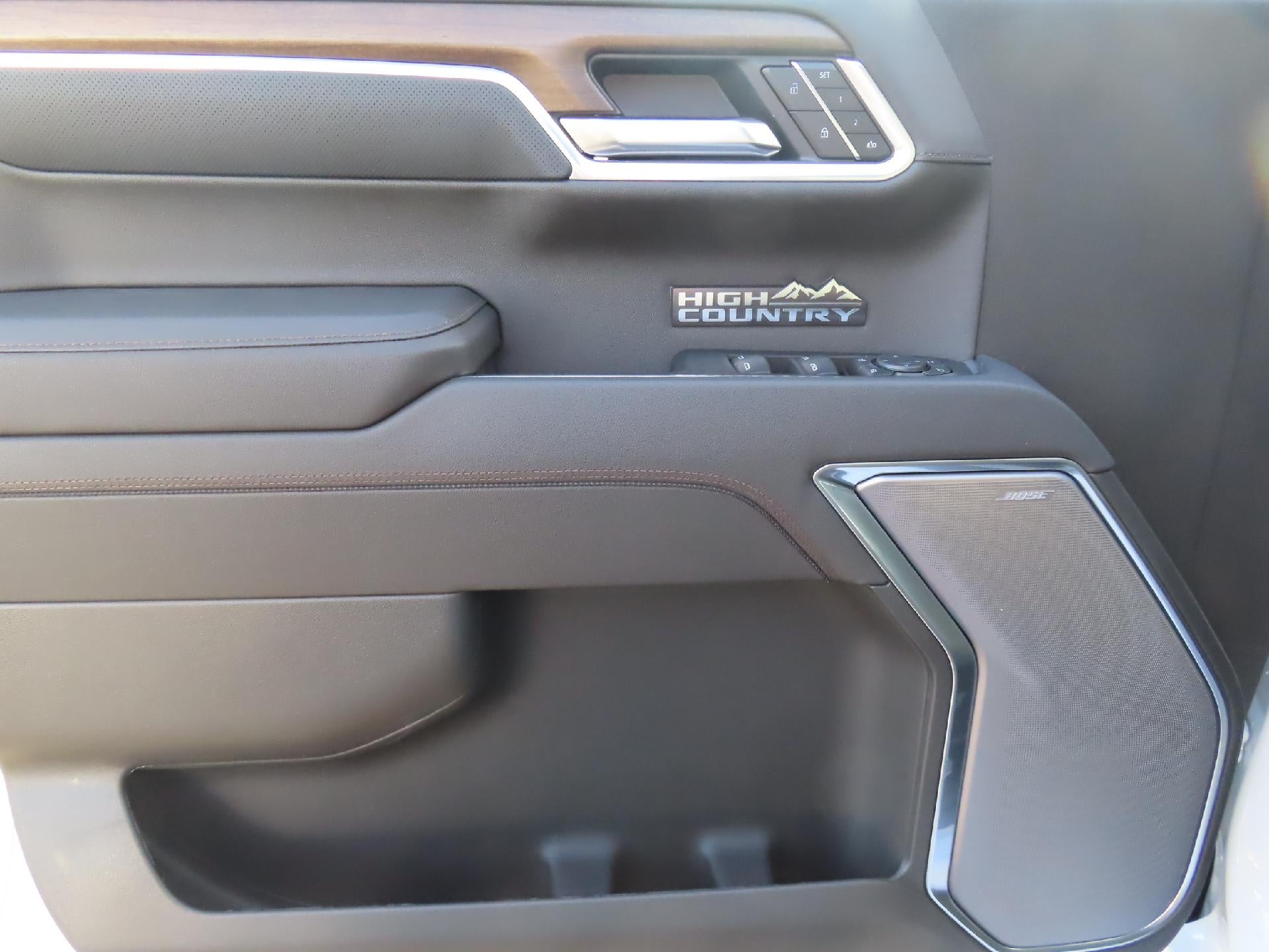 2026 Chevrolet Silverado 1500 CC SB HIGH COUNTRY 4WD