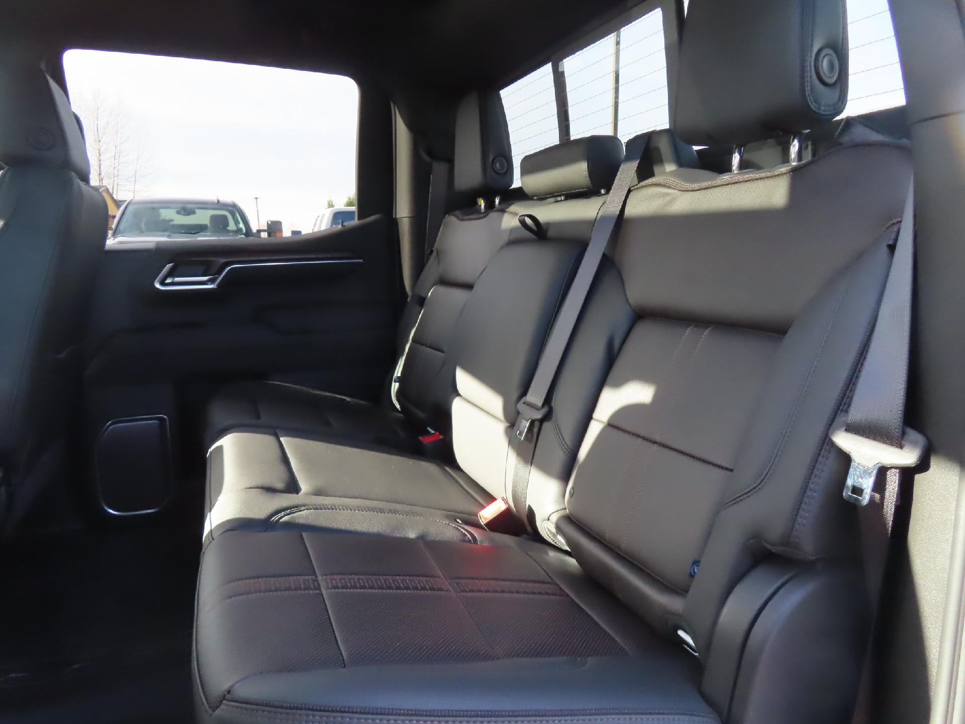 2026 Chevrolet Silverado 1500 CC SB HIGH COUNTRY 4WD