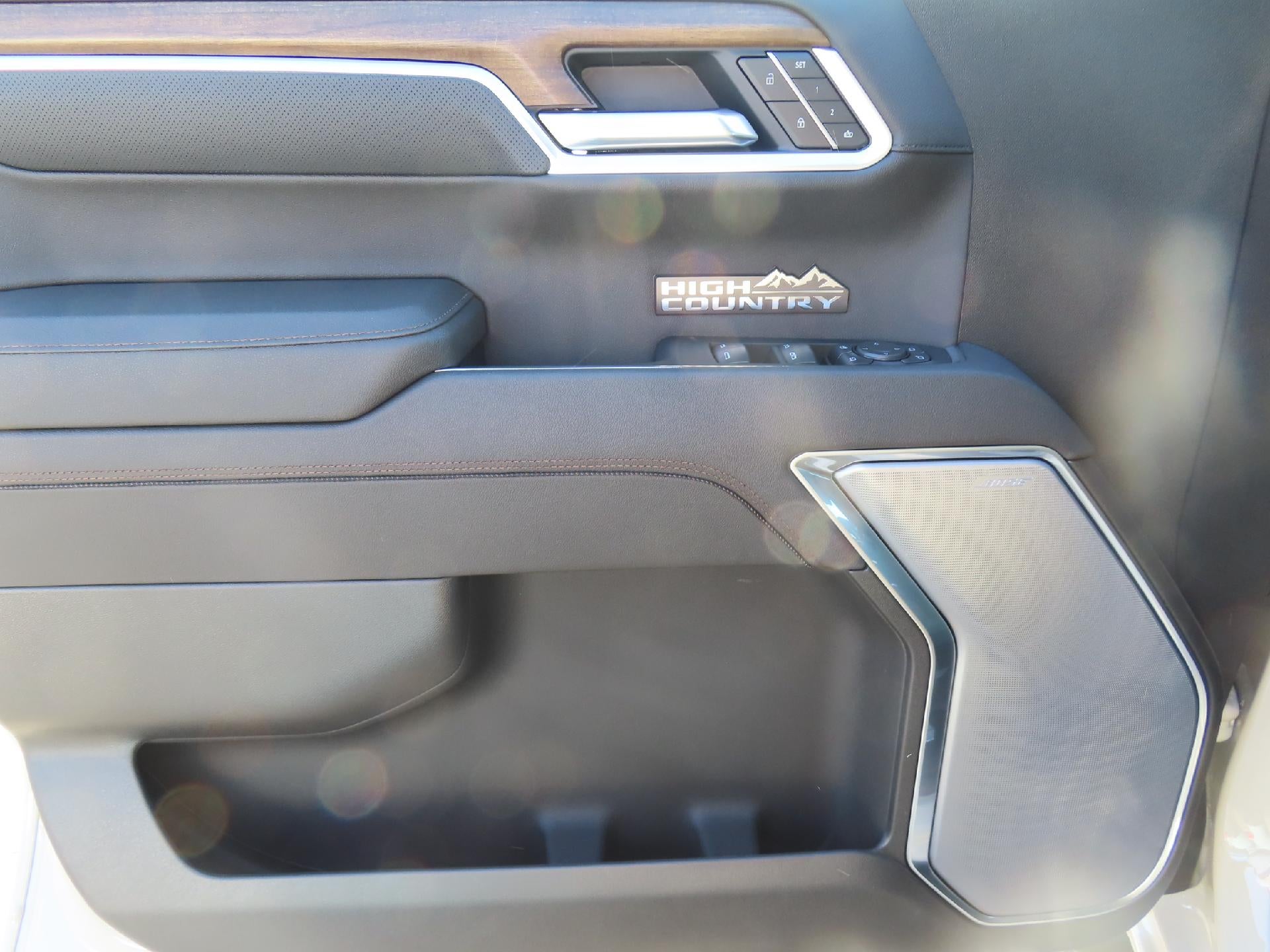 2026 Chevrolet Silverado 1500 CC SB HIGH COUNTRY 4WD