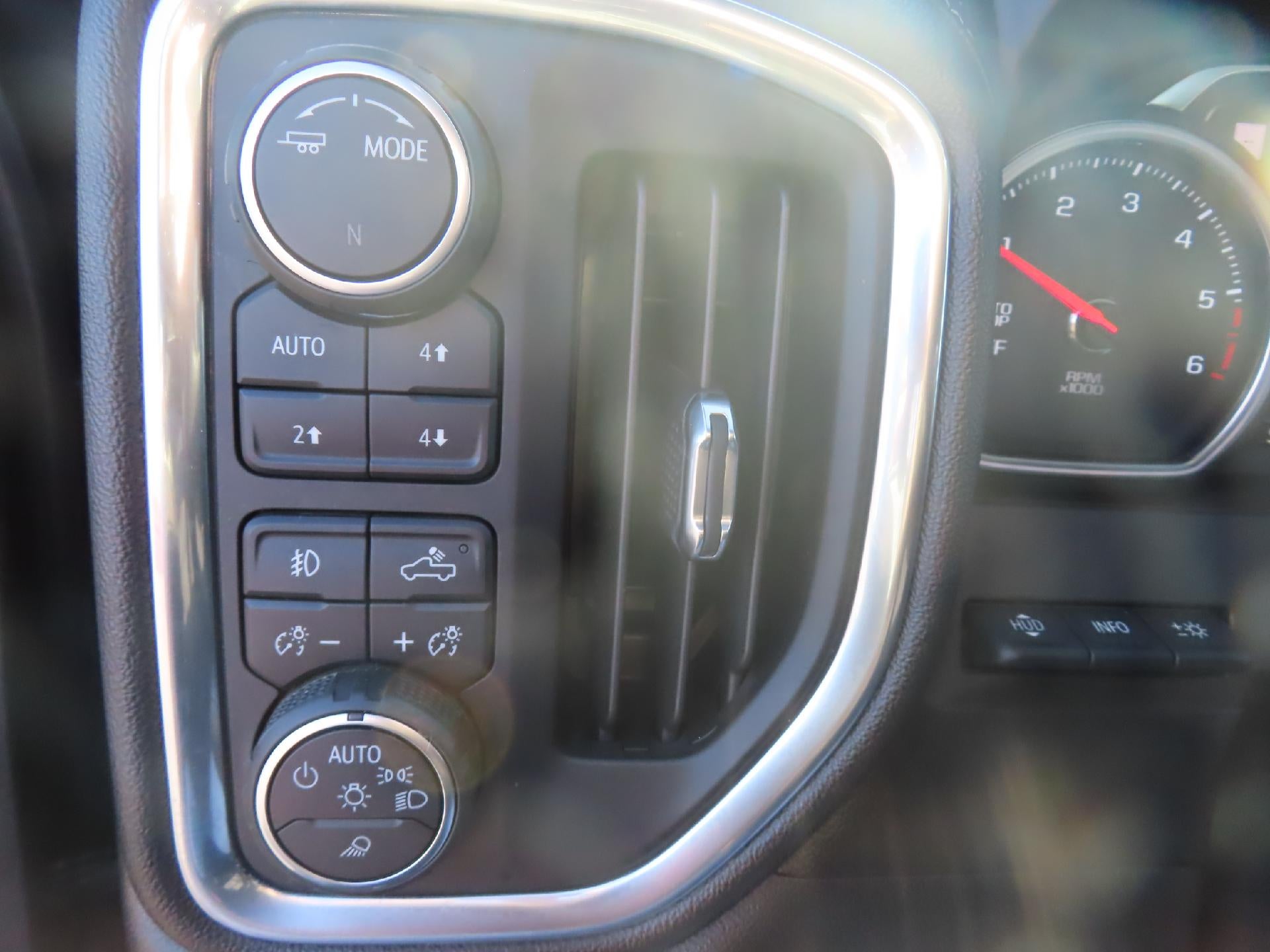 2020 Chevrolet Silverado 1500 High Country