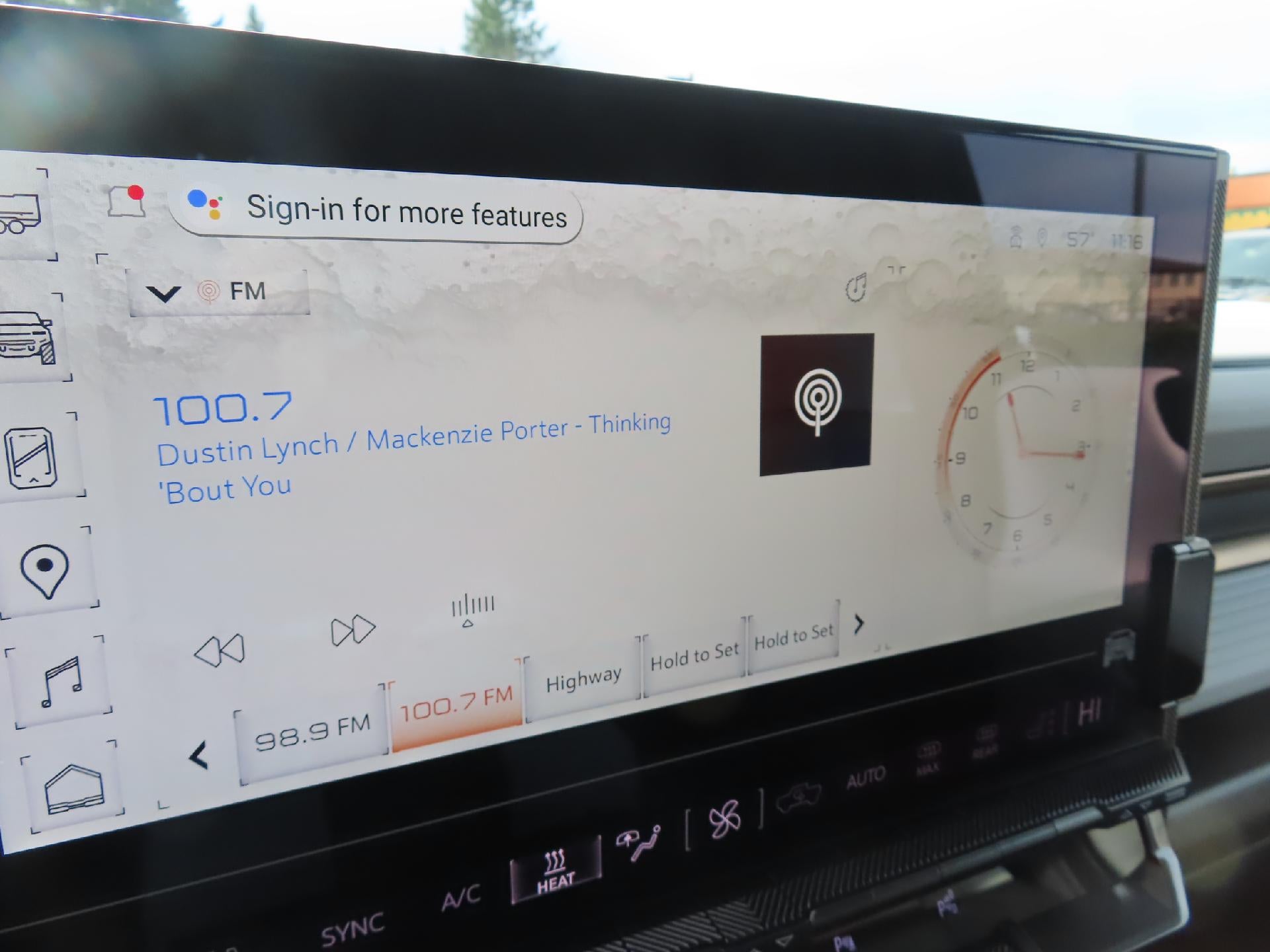 2024 GMC HUMMER EV SUV 2X