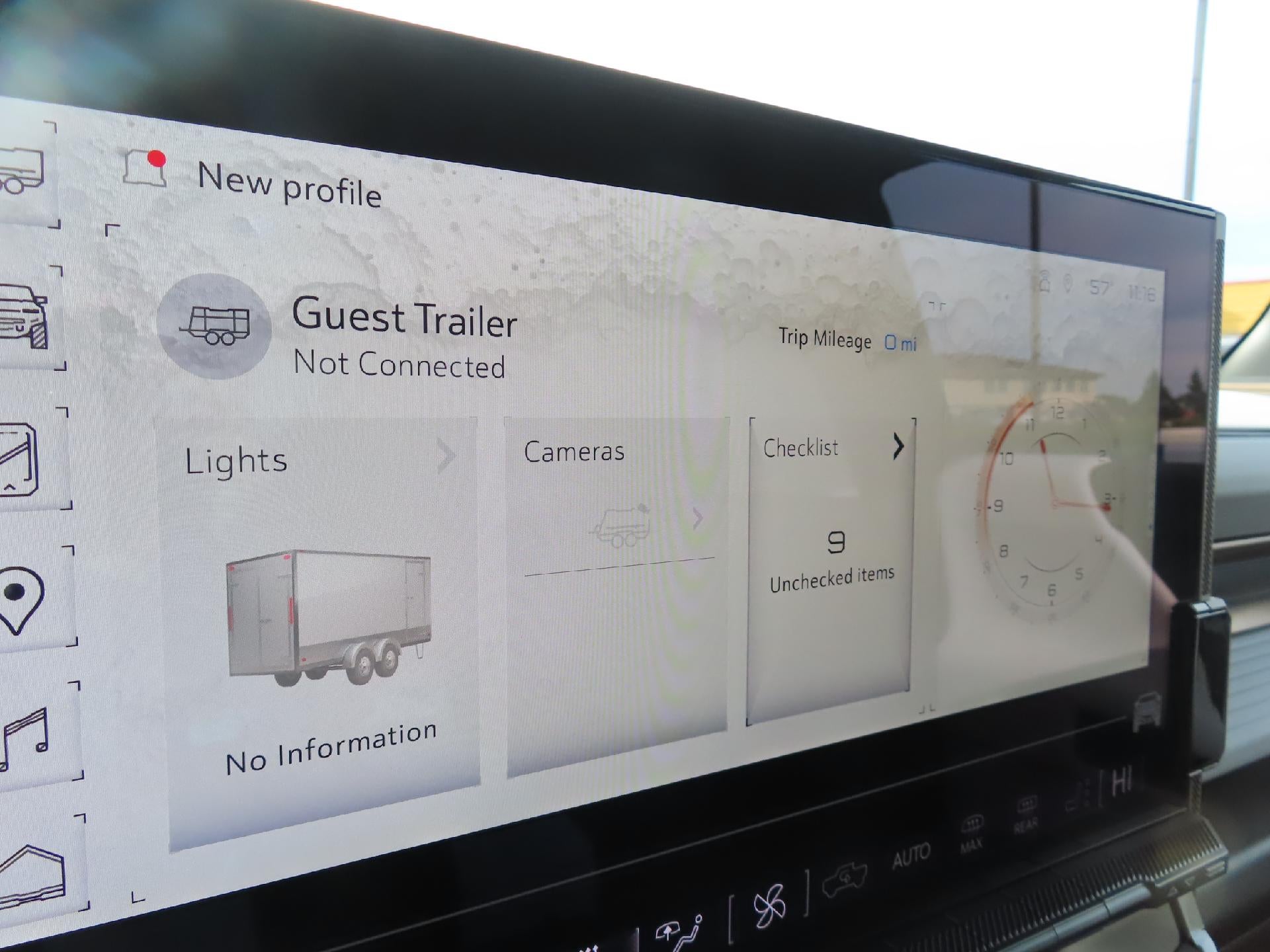 2024 GMC HUMMER EV SUV 2X