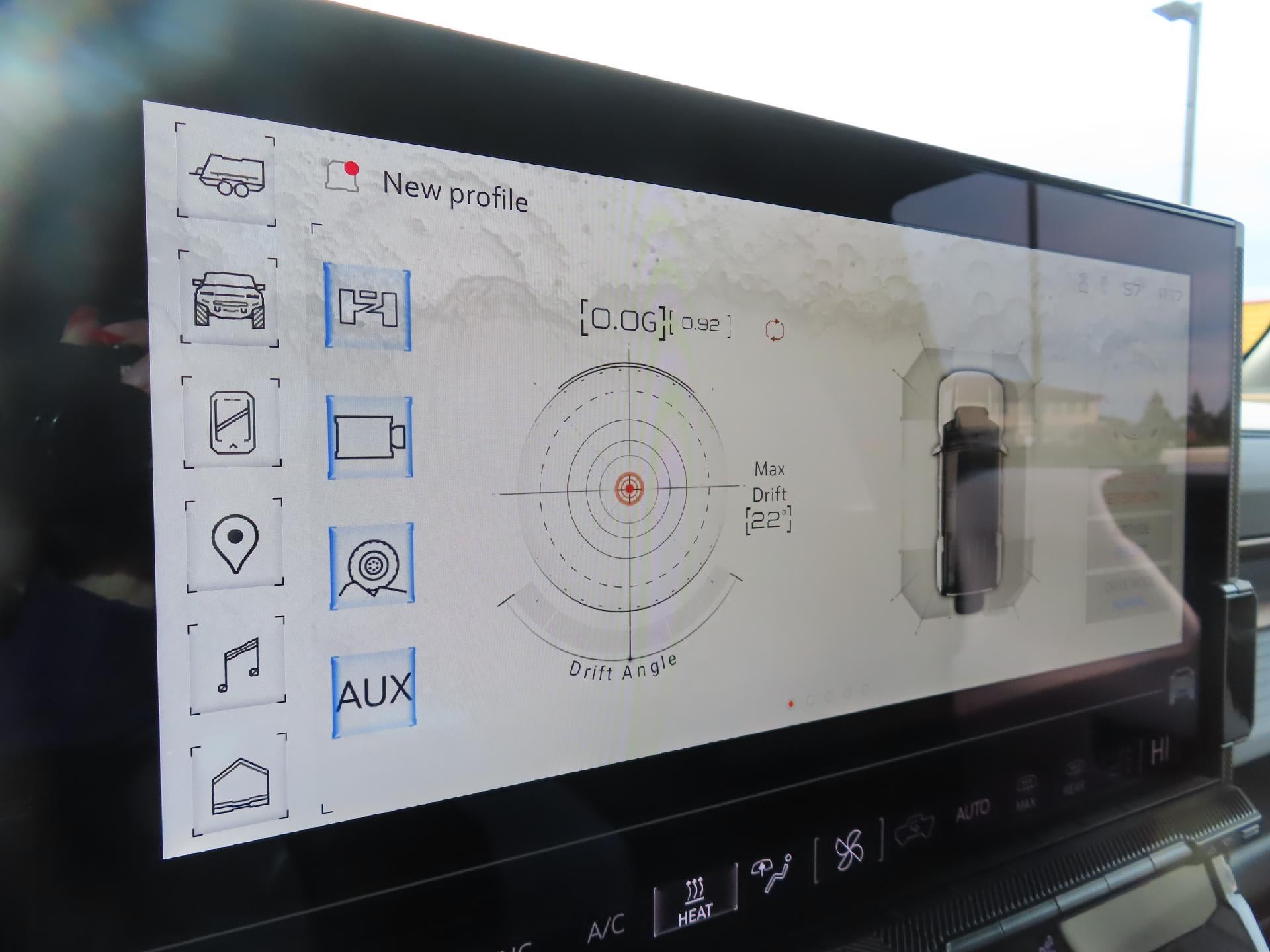 2024 GMC HUMMER EV SUV 2X