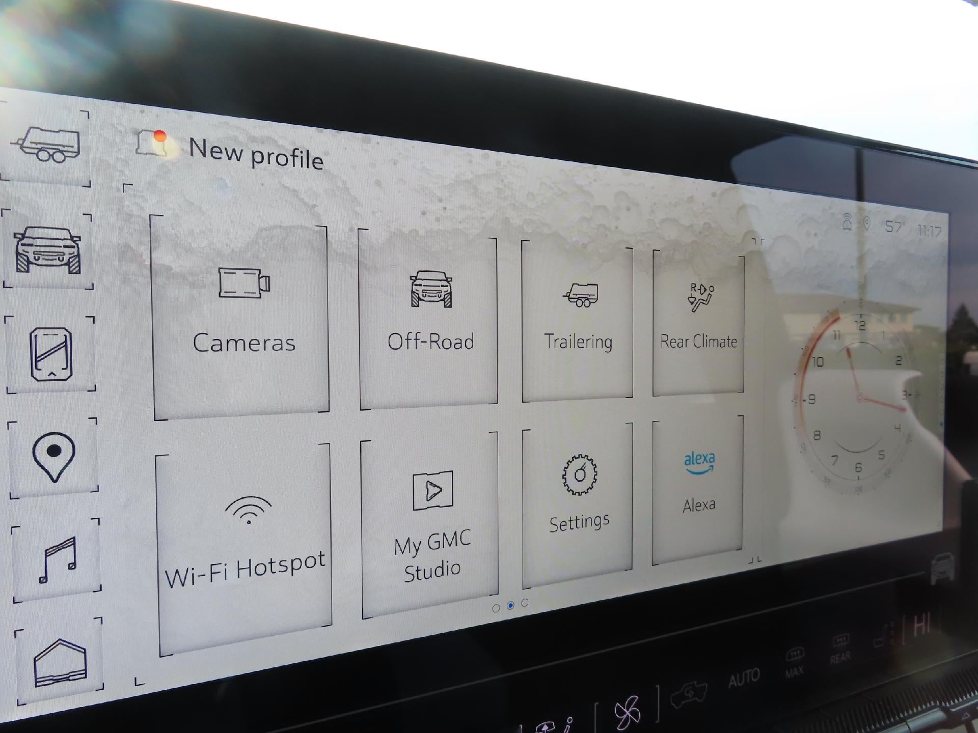 2024 GMC HUMMER EV SUV 2X