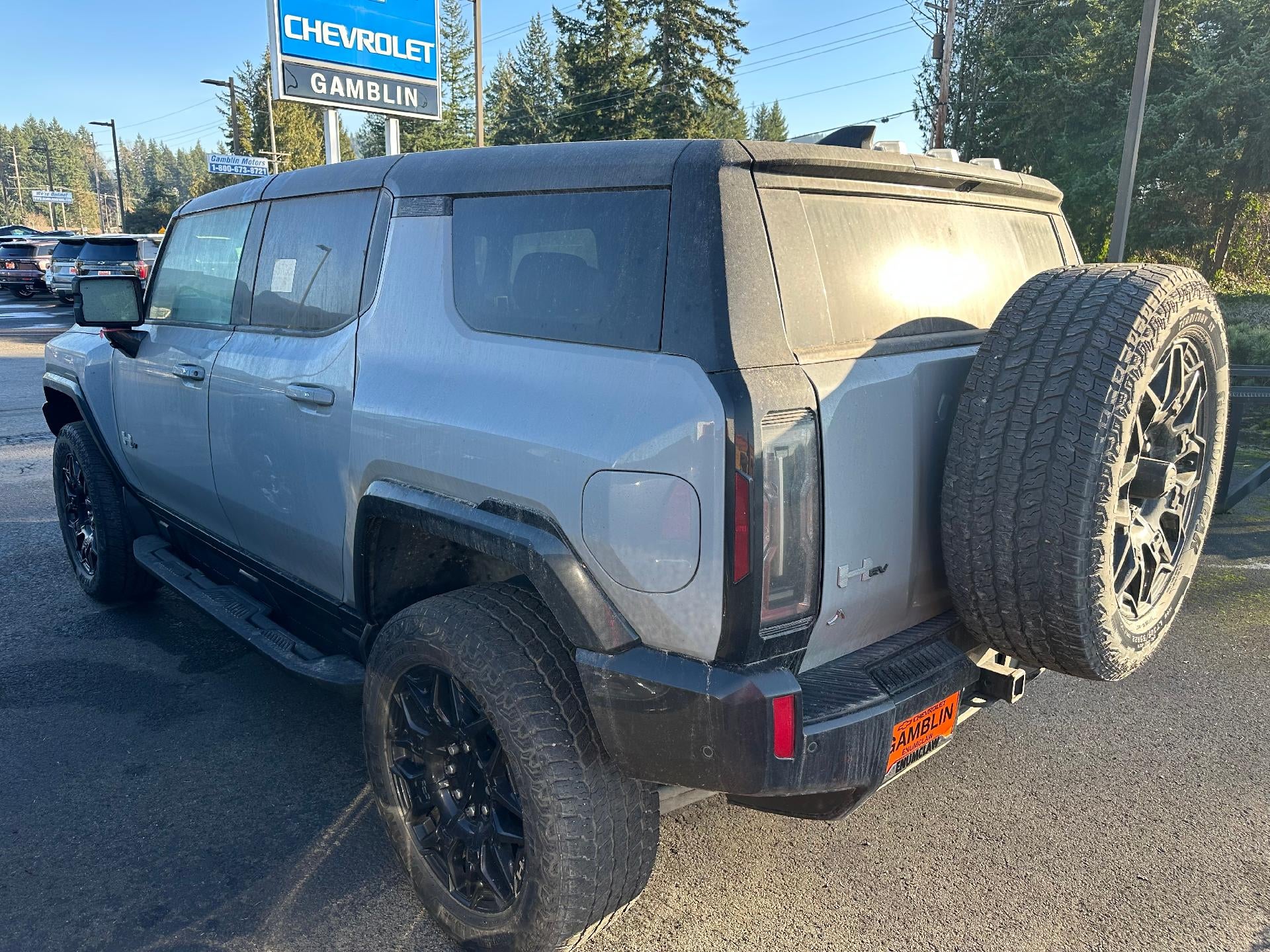 2024 GMC HUMMER EV SUV 2X