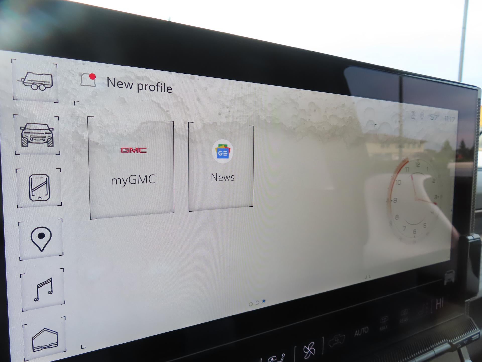 2024 GMC HUMMER EV SUV 2X