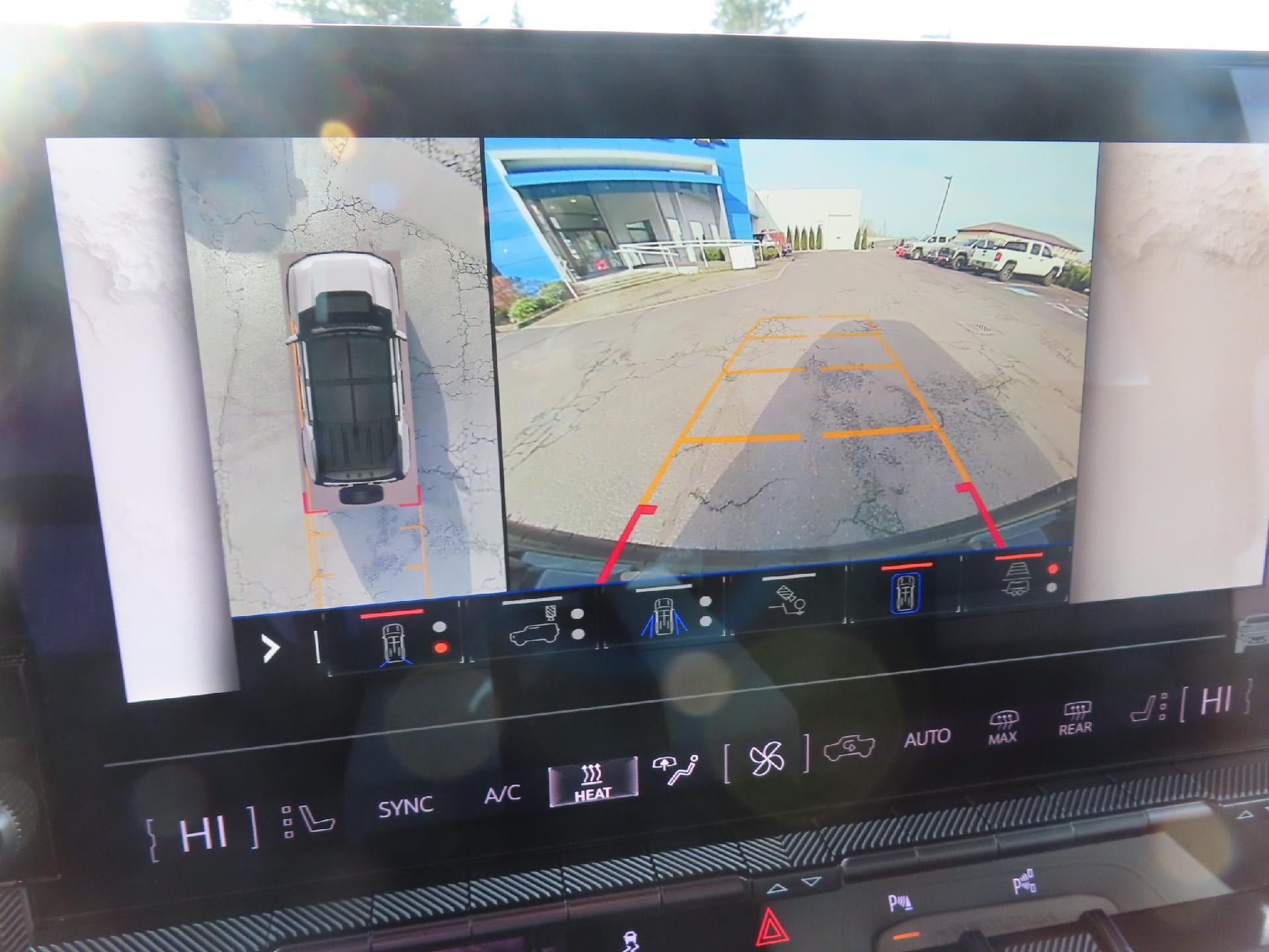 2024 GMC HUMMER EV SUV 2X