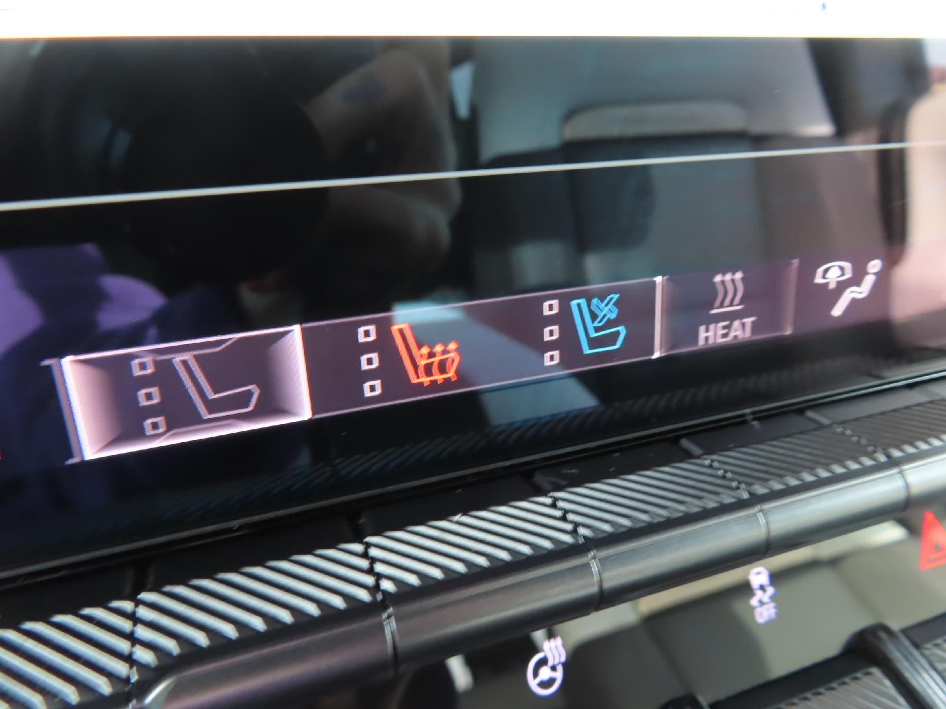 2024 GMC HUMMER EV SUV 2X