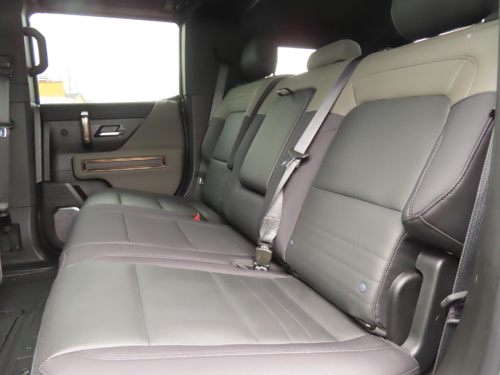 2025 GMC HUMMER EV SUV 2X