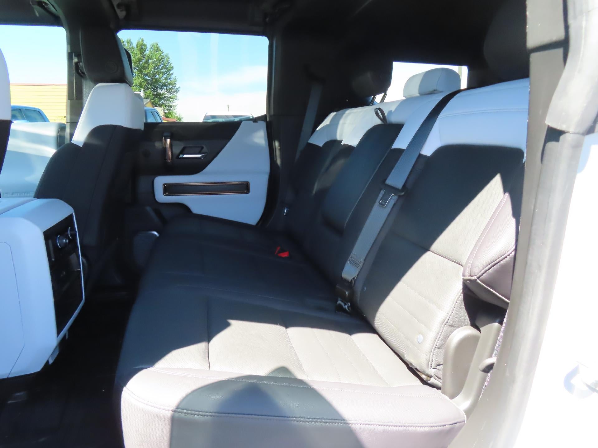 2025 GMC HUMMER EV SUV 2X