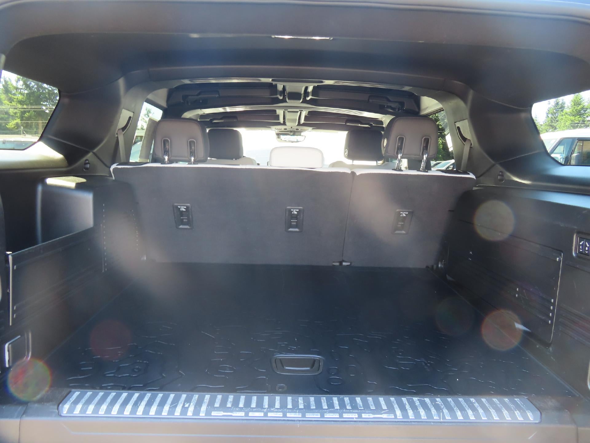 2025 GMC HUMMER EV SUV 2X