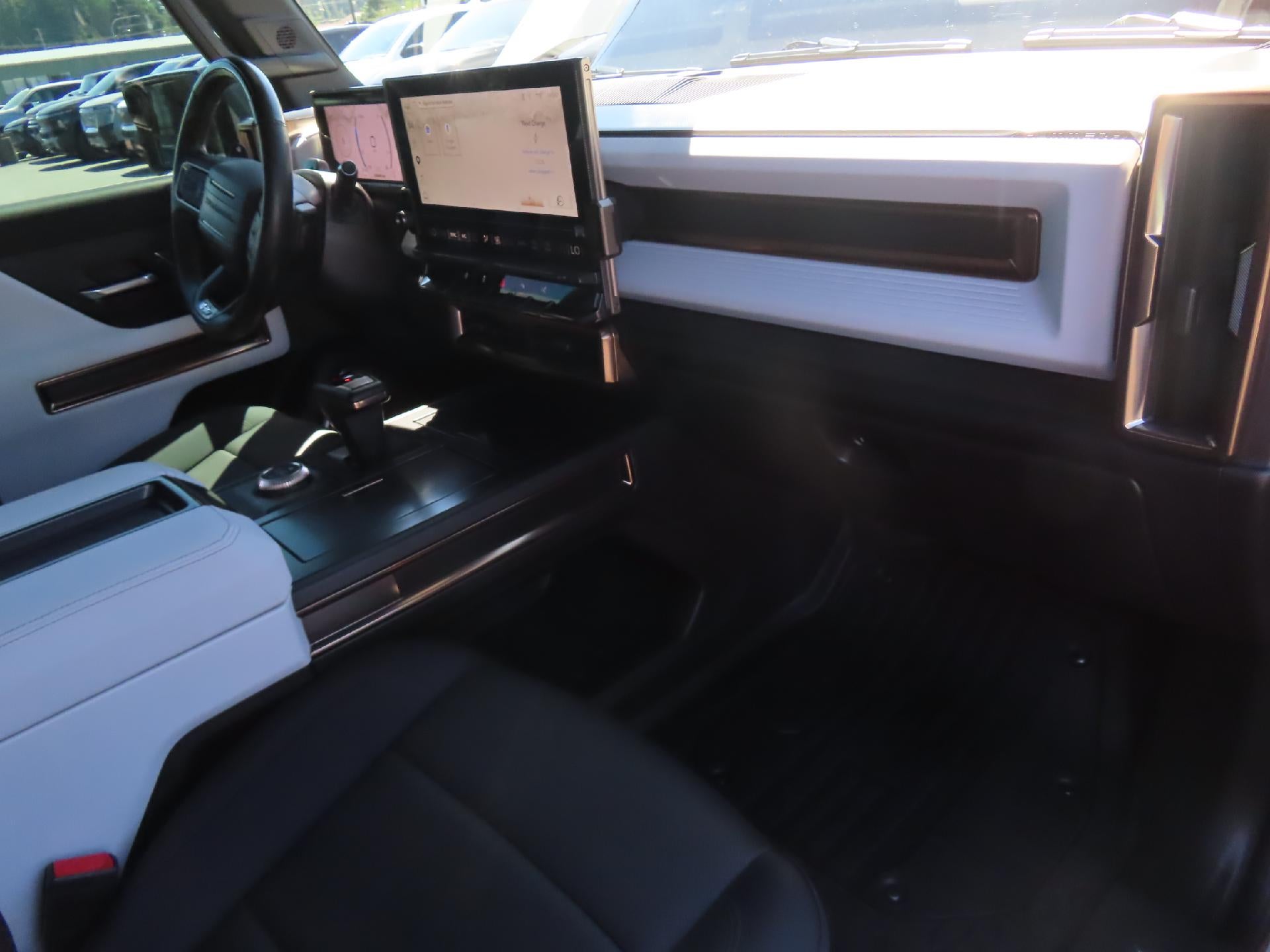 2025 GMC HUMMER EV SUV 2X