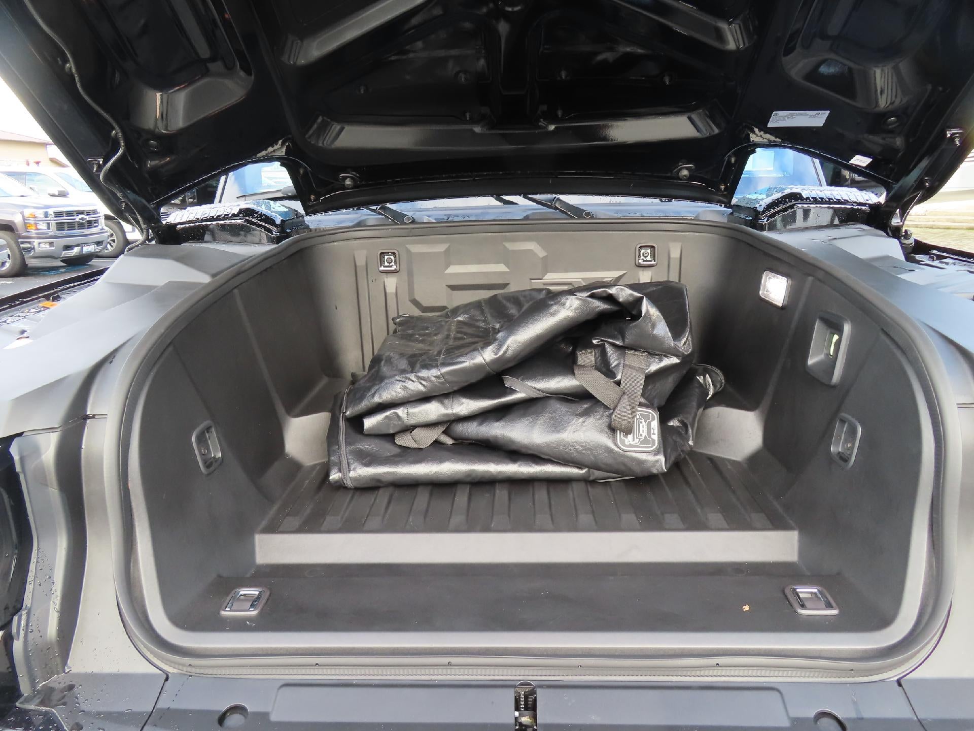 2024 GMC HUMMER EV SUV 2X