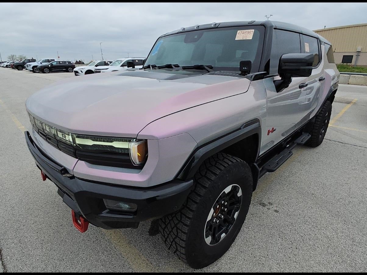 2024 GMC Hummer EV 2X SUV's photo