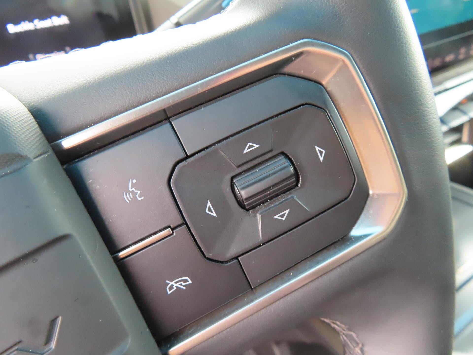 2024 GMC HUMMER EV SUV 3X