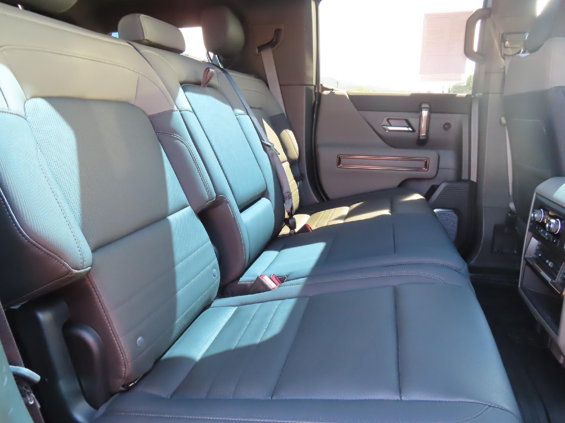 2024 GMC HUMMER EV SUV 3X