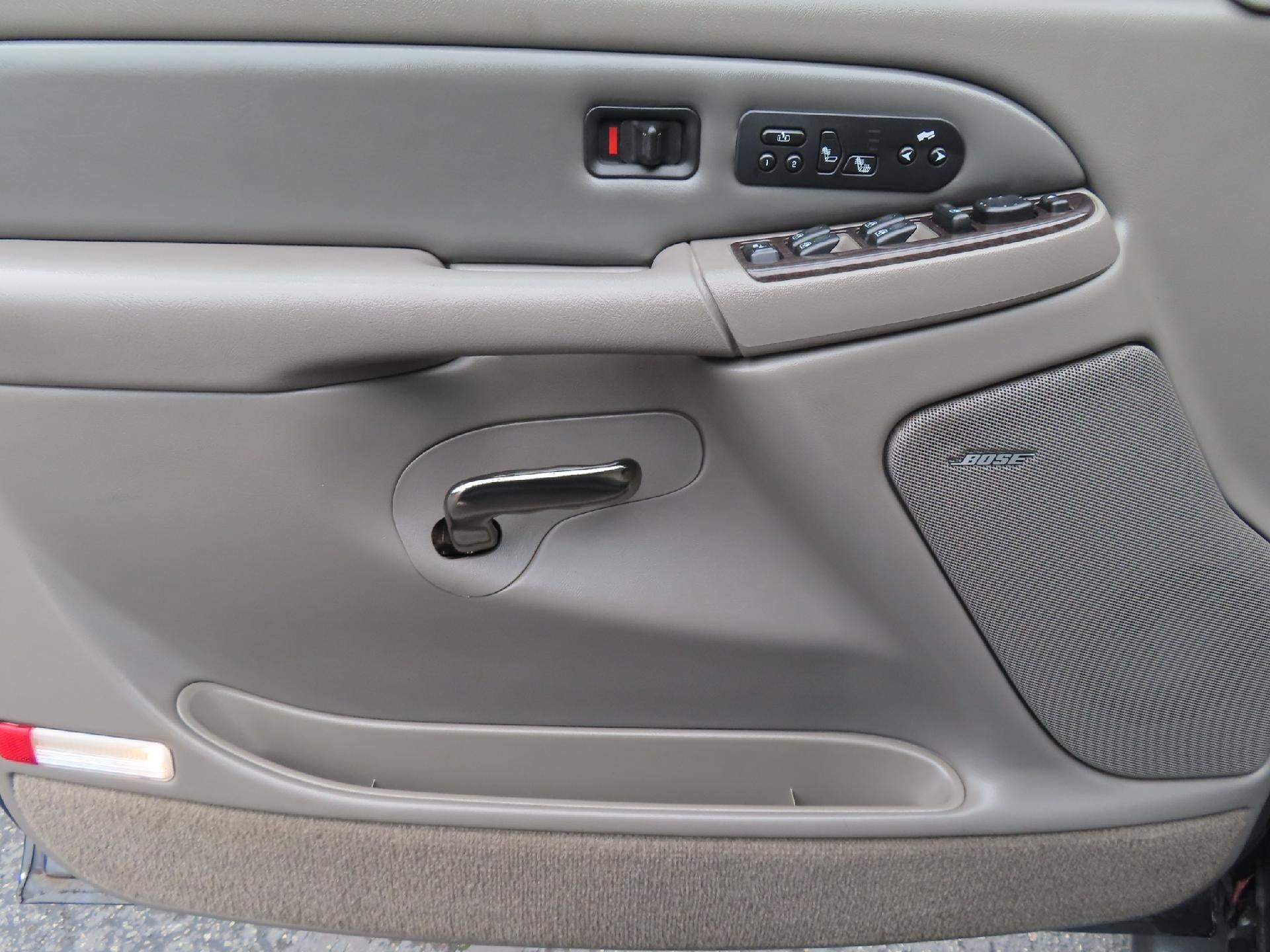 2004 GMC Yukon Denali