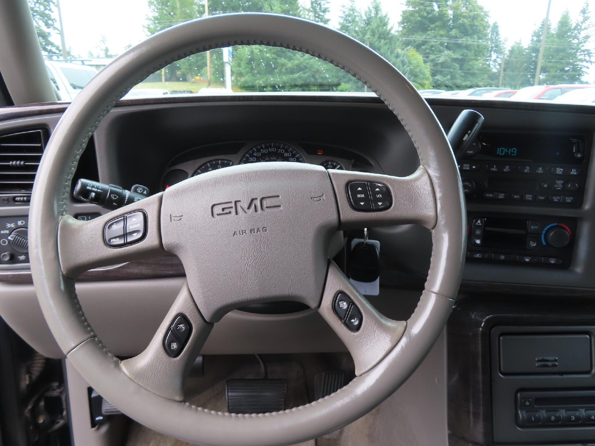 2004 GMC Yukon Denali