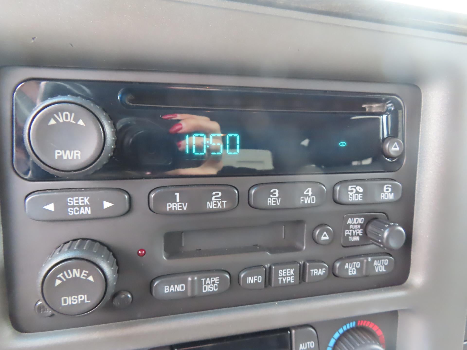 2004 GMC Yukon Denali