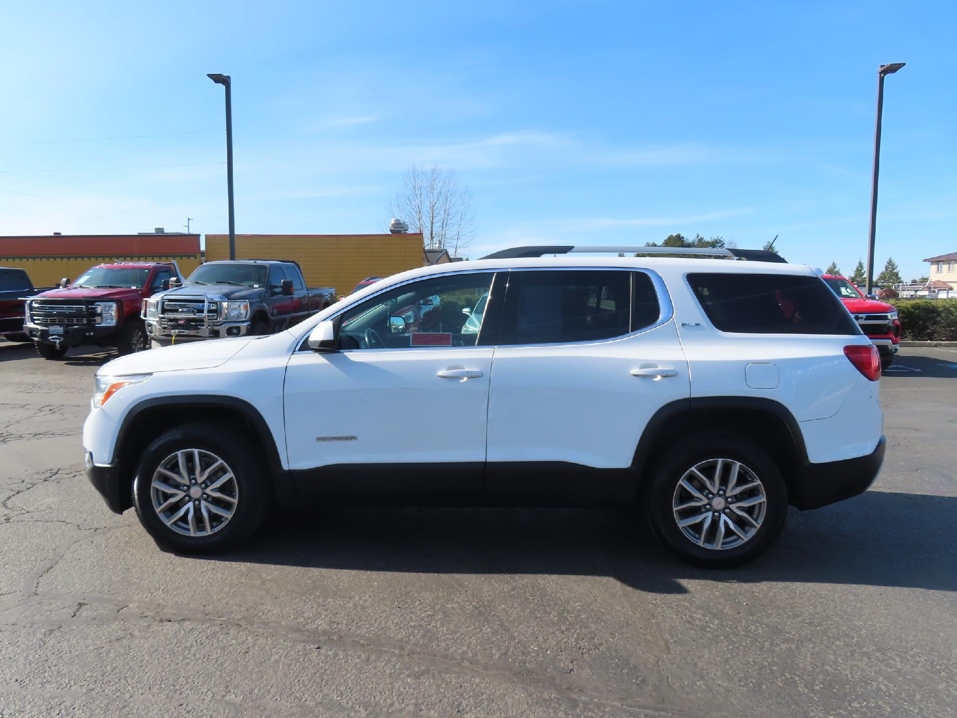 2019 GMC Acadia SLE-2