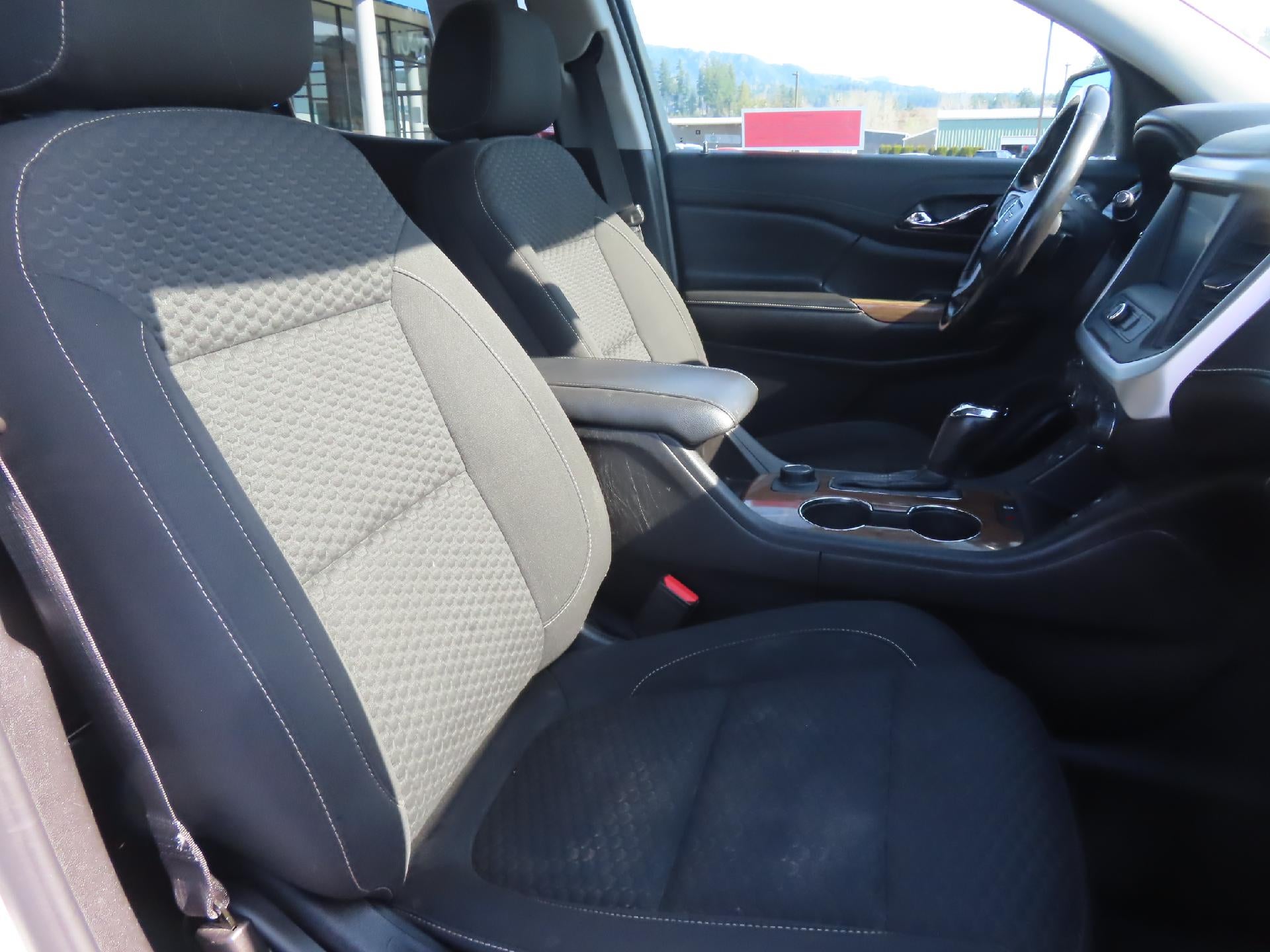 2019 GMC Acadia SLE-2