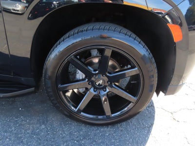2022 GMC Yukon SLE