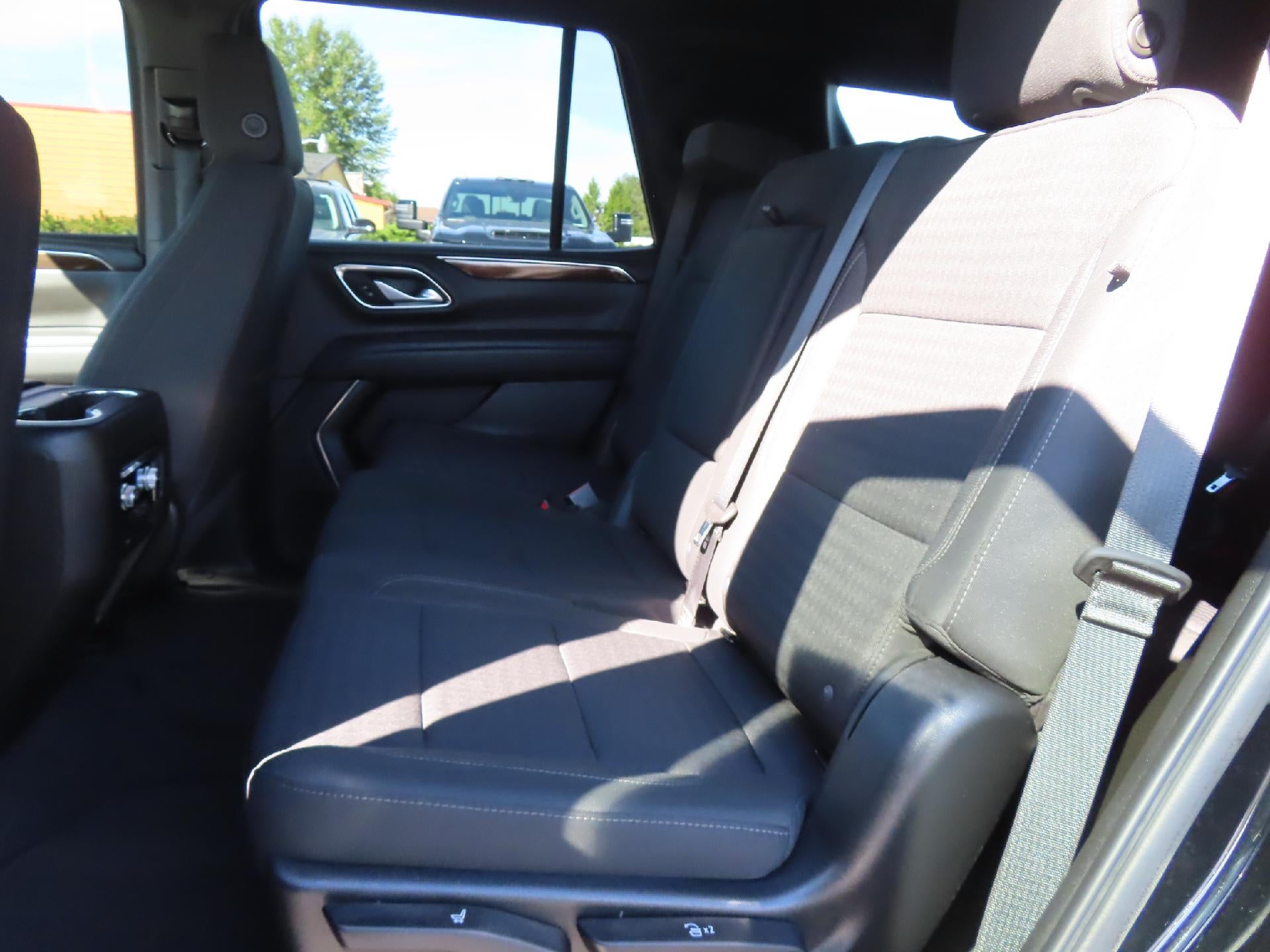 2022 GMC Yukon SLE