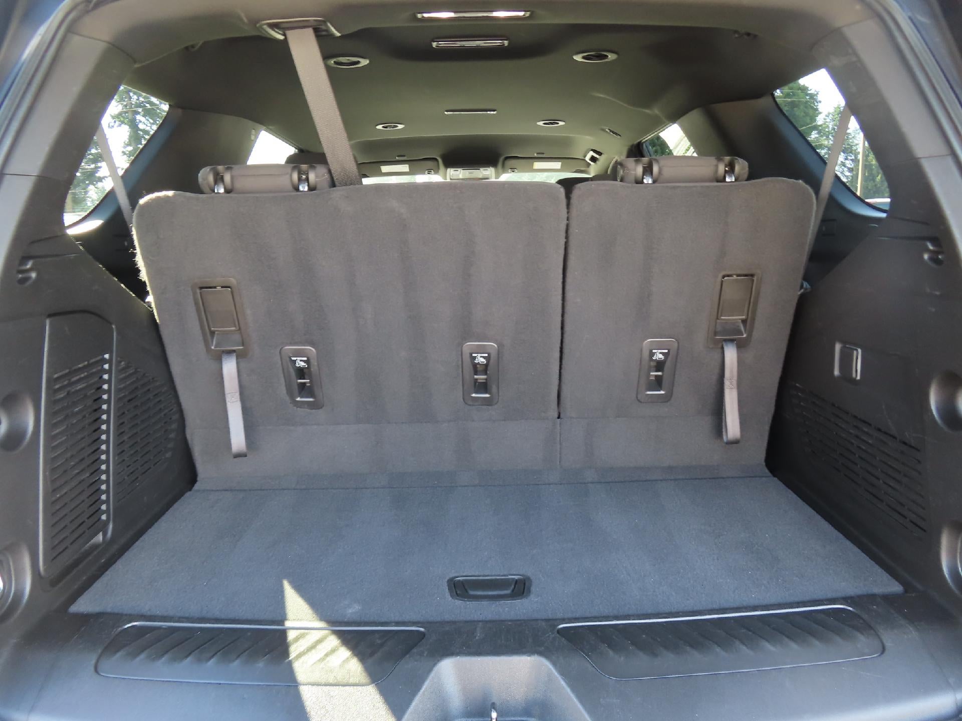 2022 GMC Yukon SLE