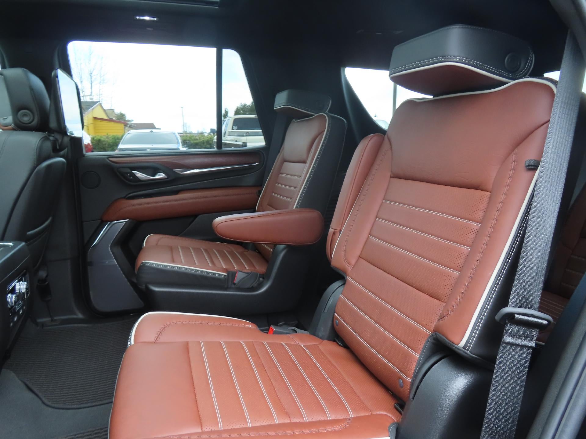 2024 GMC Yukon Denali Ultimate