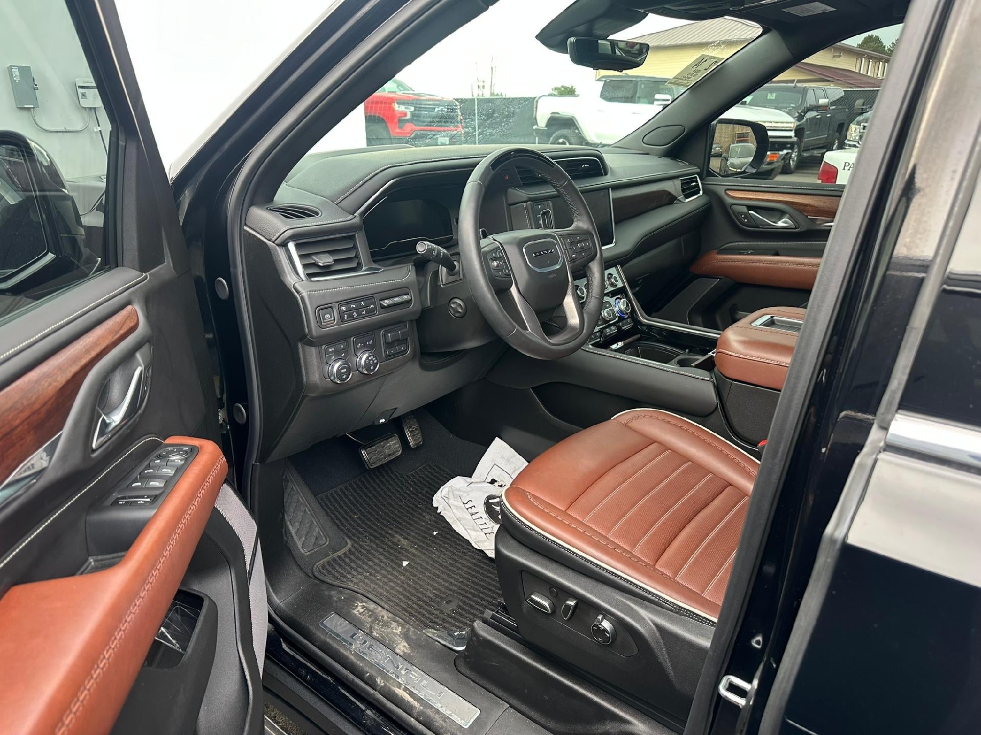 2024 GMC Yukon Denali Ultimate