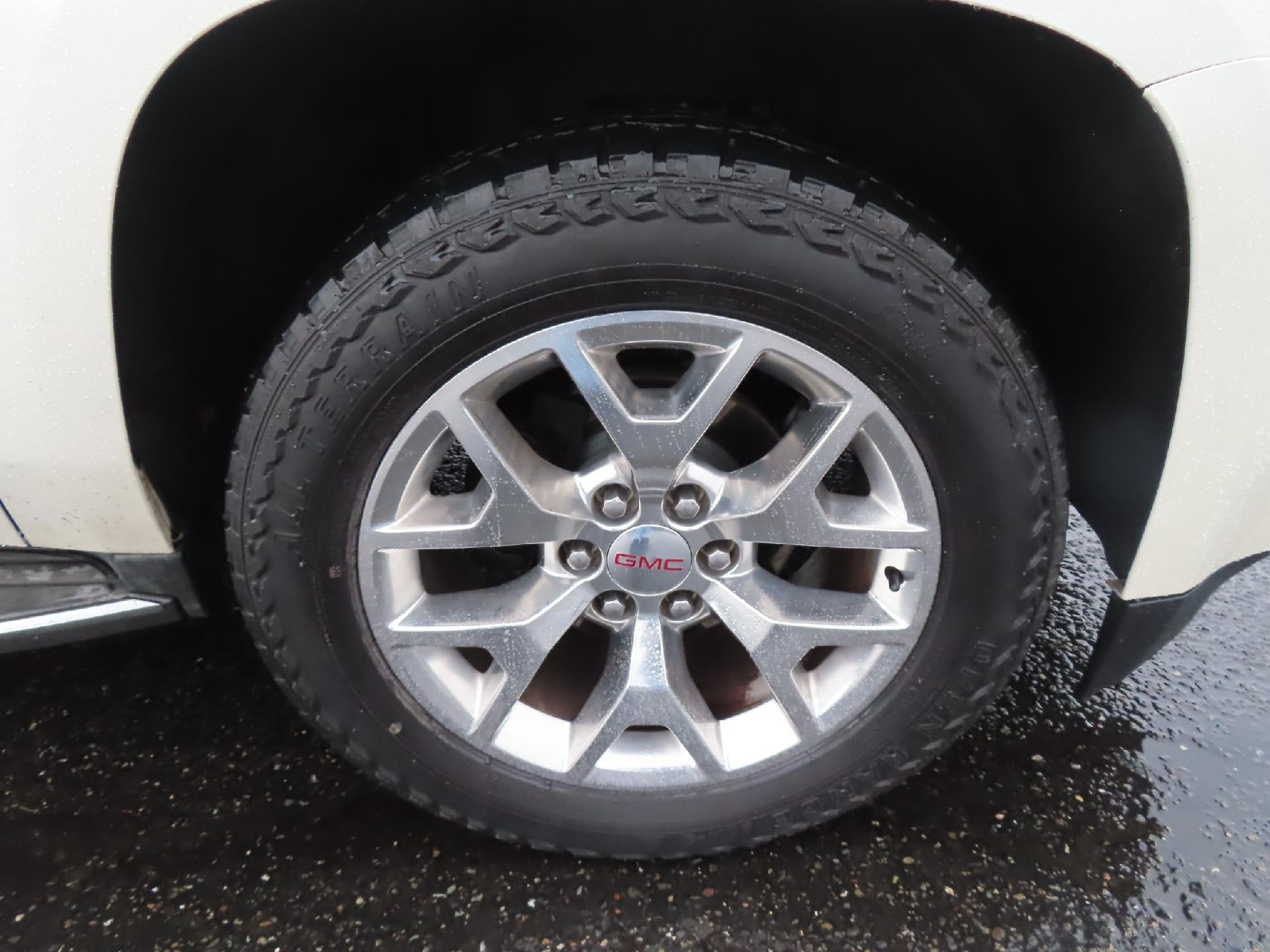 2015 GMC Yukon XL SLT 1500