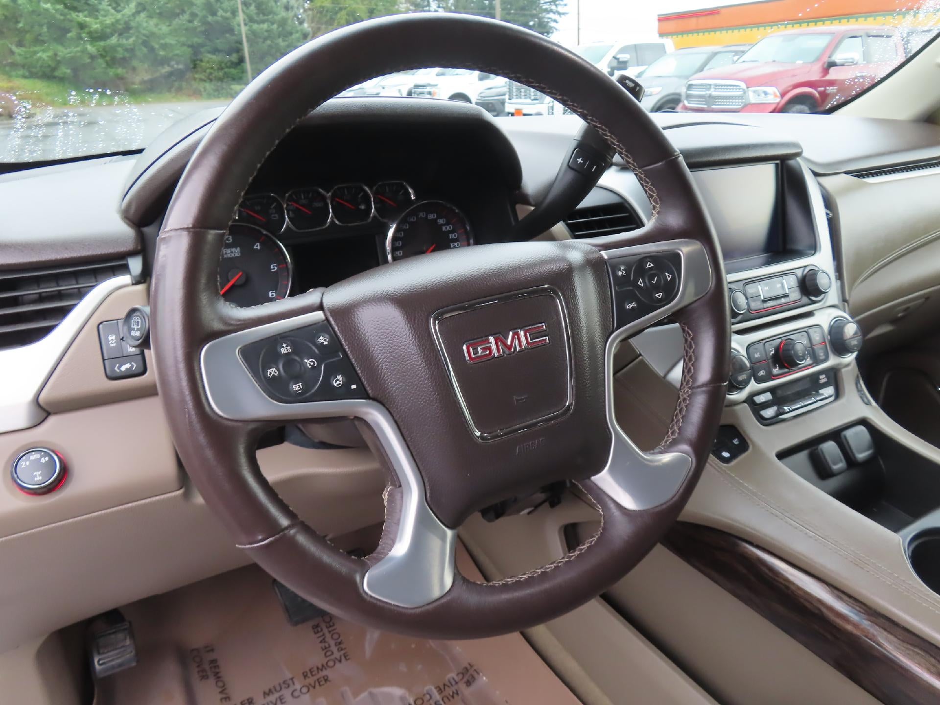 2015 GMC Yukon XL SLT 1500