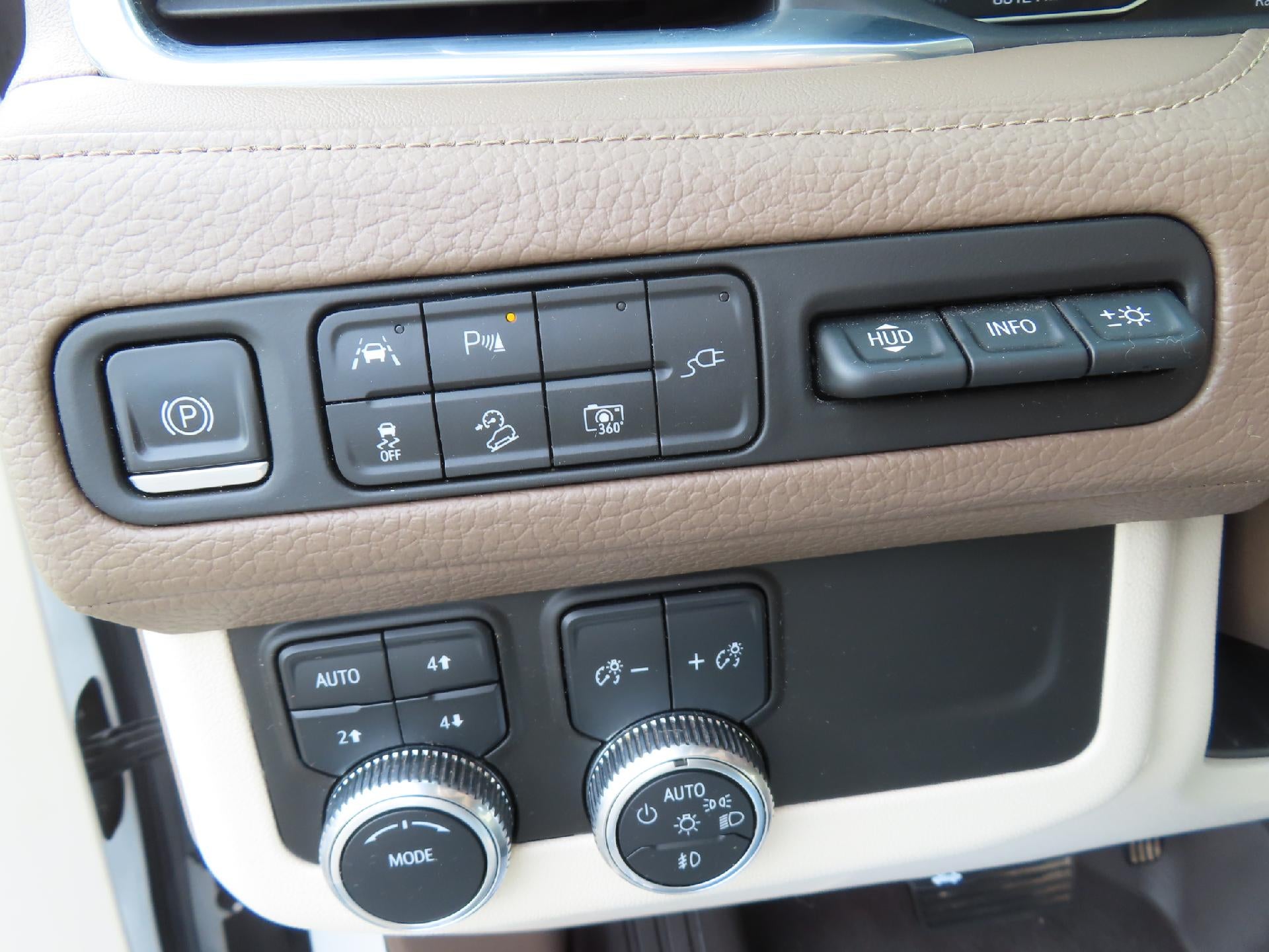 2022 GMC Yukon XL Denali