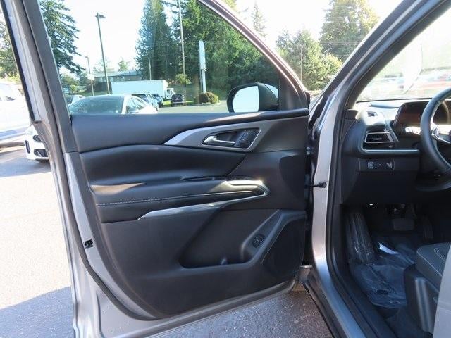 2024 Chevrolet Traverse LS