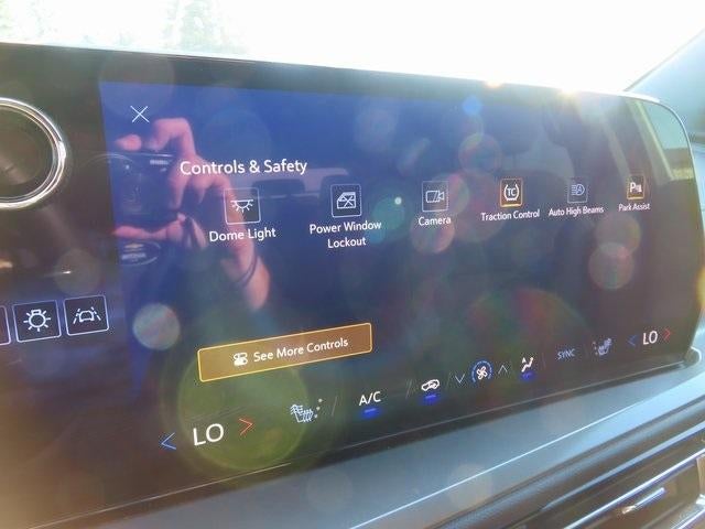 2024 Chevrolet Traverse LS