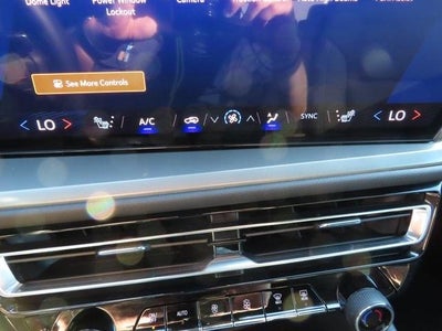 2024 Chevrolet Traverse LS