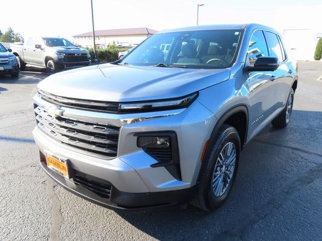 2024 Chevrolet Traverse LS