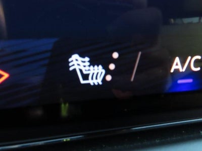 2024 Chevrolet Traverse LS