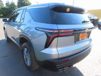2024 Chevrolet Traverse LS