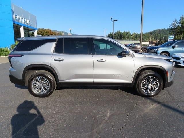 2024 Chevrolet Traverse LS