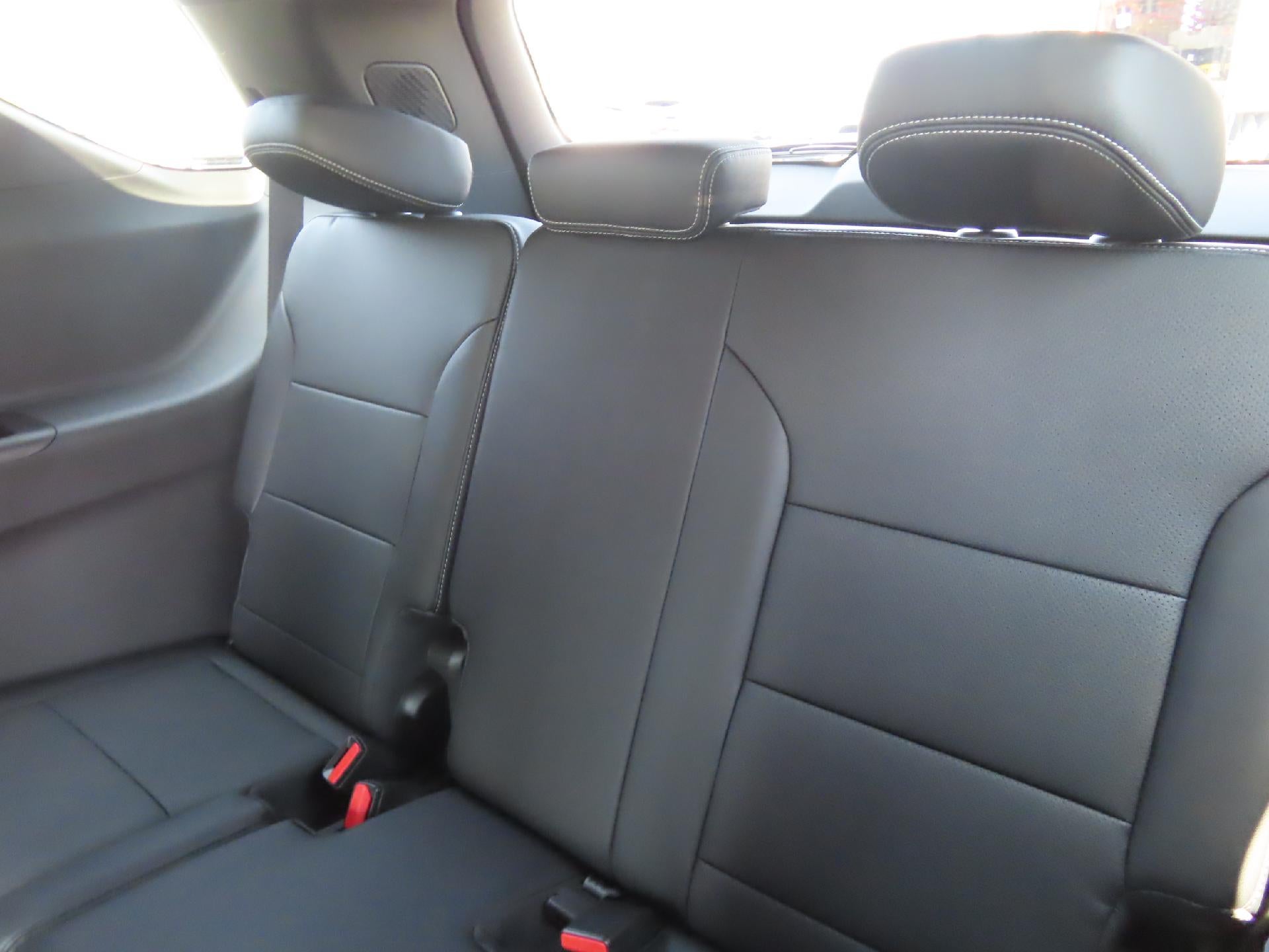 2025 Chevrolet Traverse LT FWD