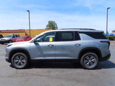 2025 Chevrolet Traverse LT FWD